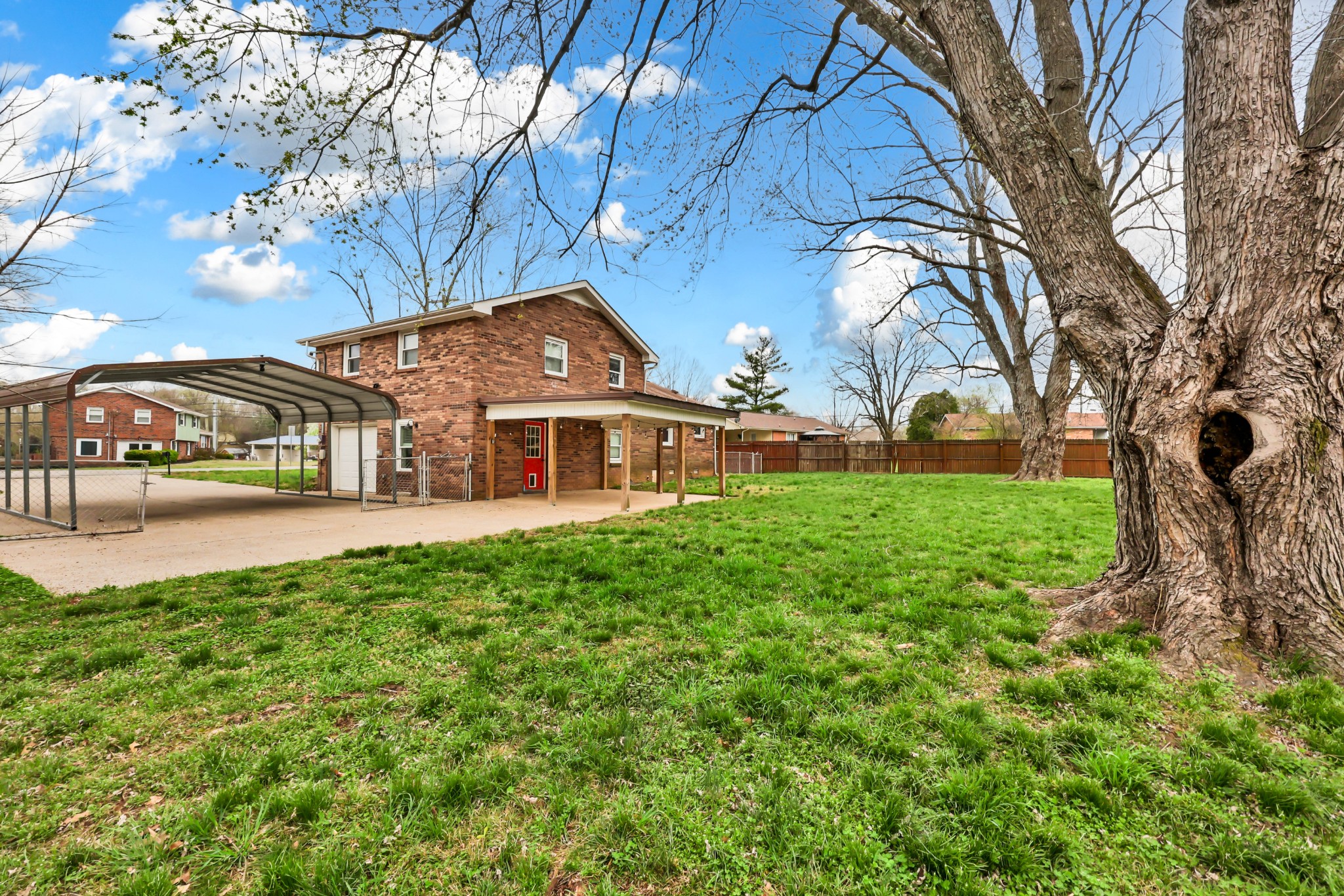 306 Dale Ter Property Photo 32