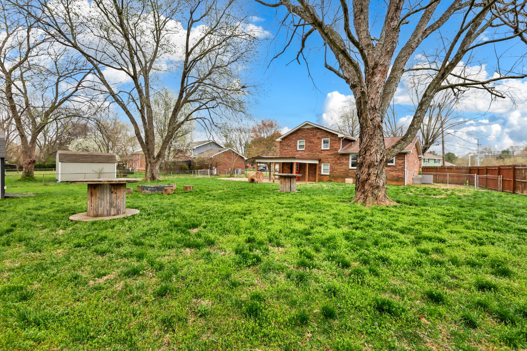 306 Dale Ter Property Photo 35