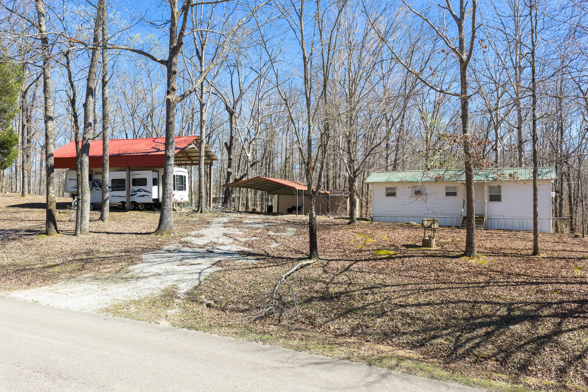 861 Stokes Ln