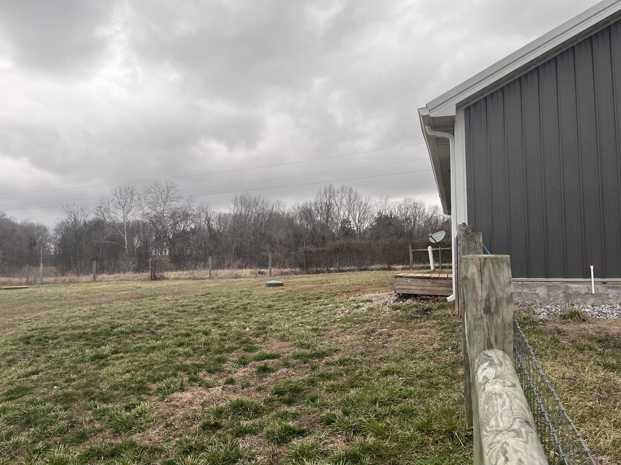 769 Hardy Rd Property Photo 4