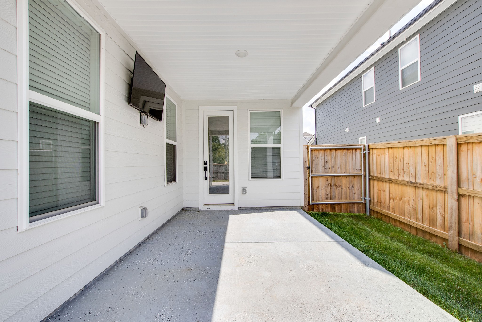 3506 Madrid Way Property Photo 29
