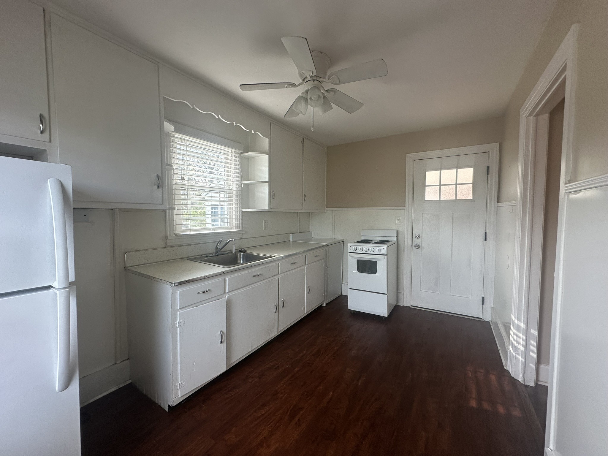 903 Murfree Ave Property Photo 2