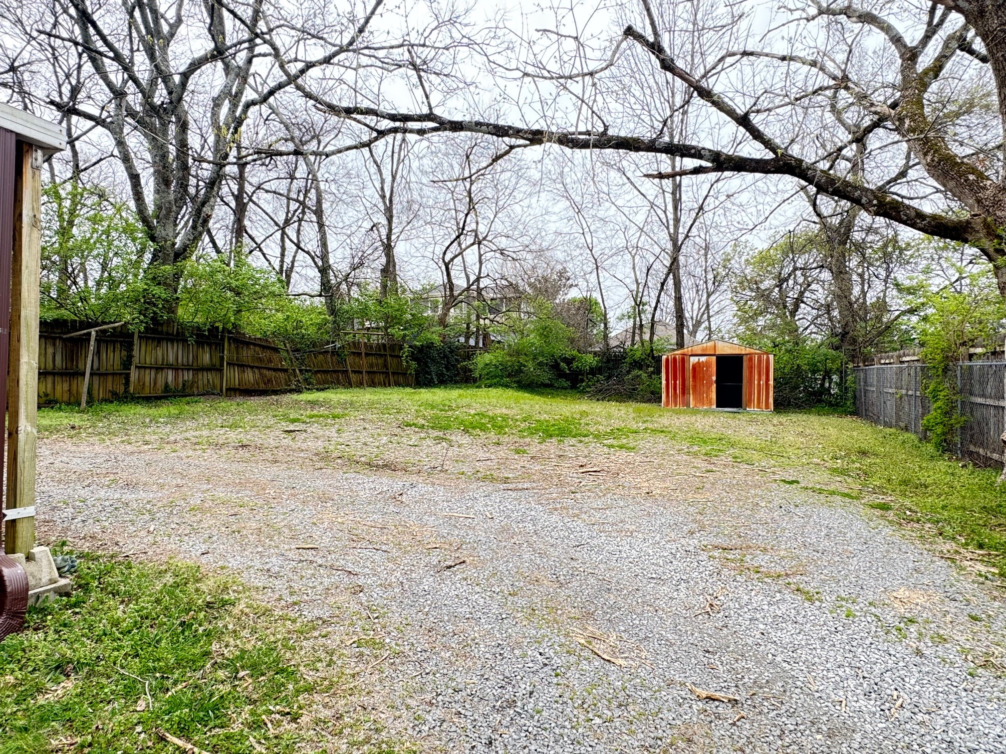 2910 Morningside Dr Property Photo 4