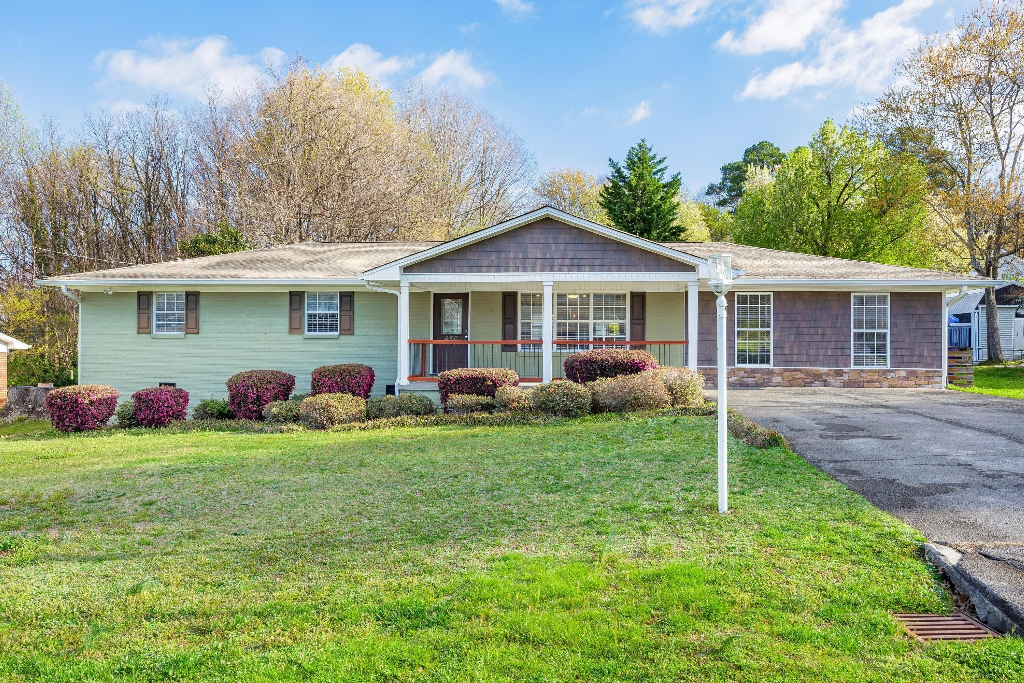 450 Ash Drive, NW Property Photo 1