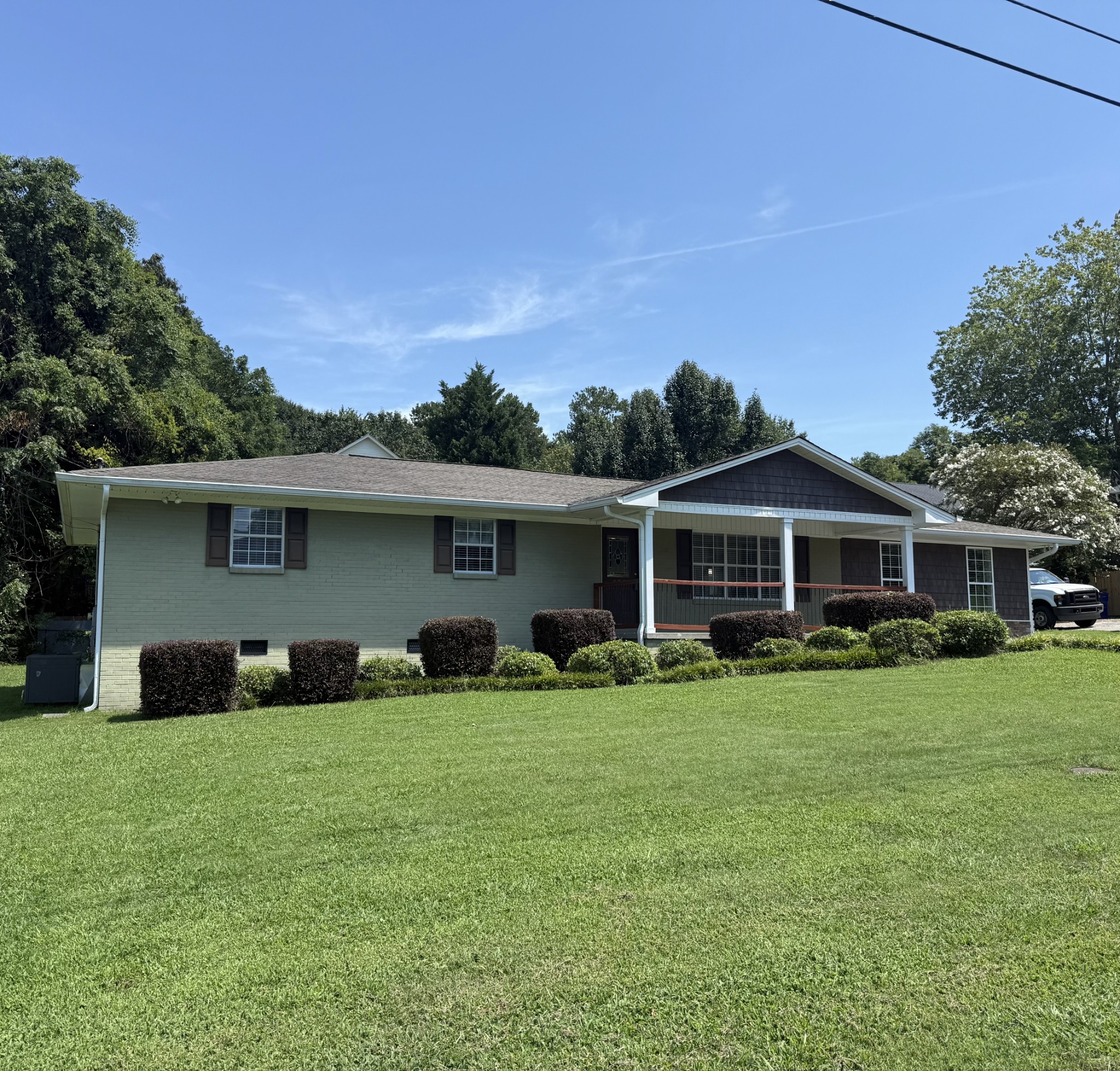 450 Ash Drive, NW