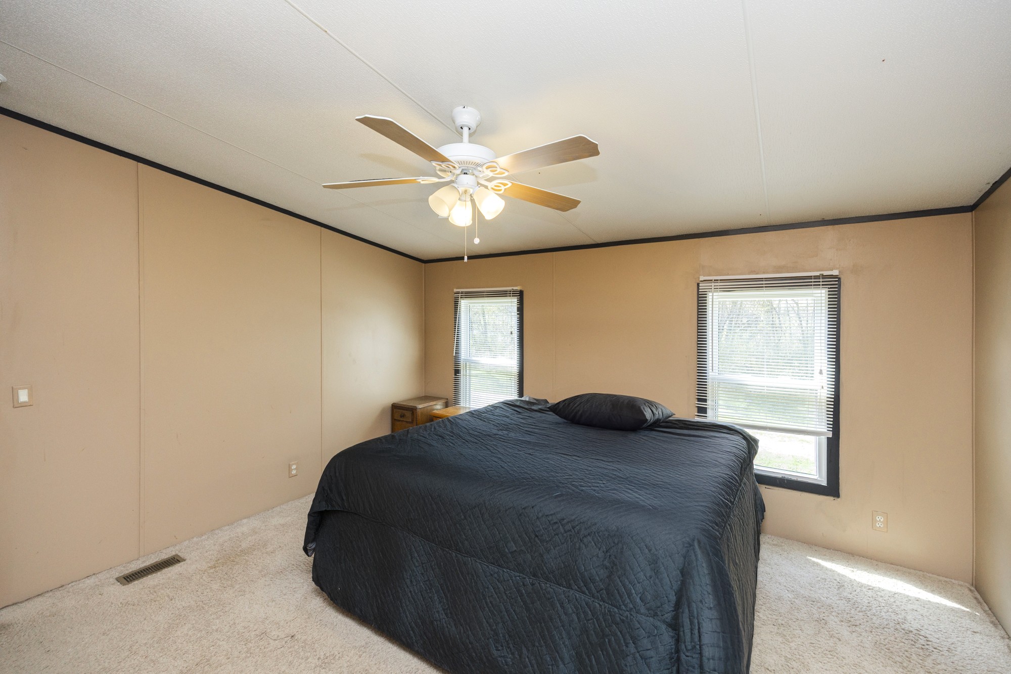 8591 Lowe Christiana Rd Property Photo 20