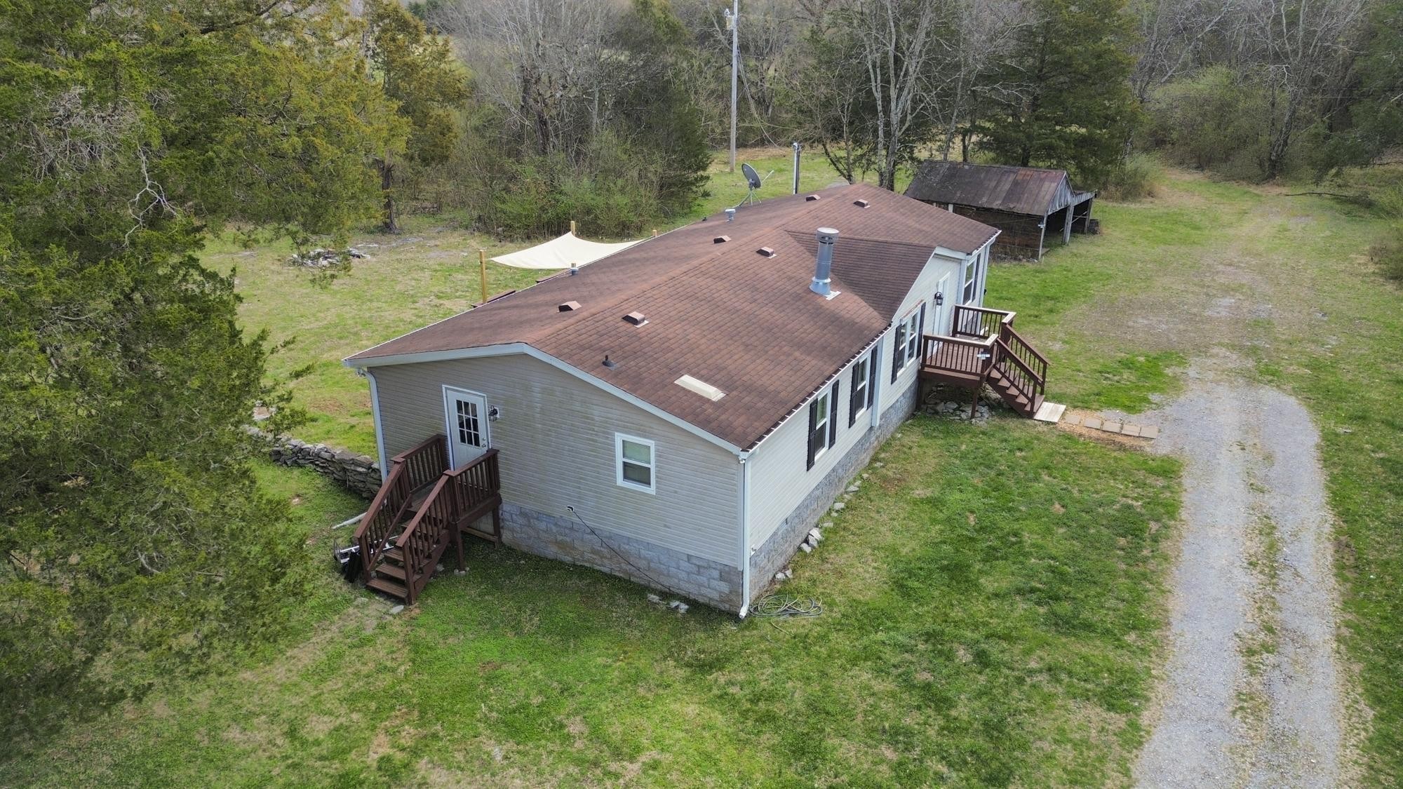8591 Lowe Christiana Rd Property Photo 36