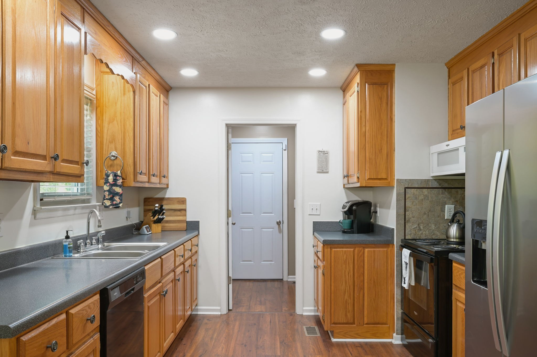 14 Long Meadow Dr Property Photo 12