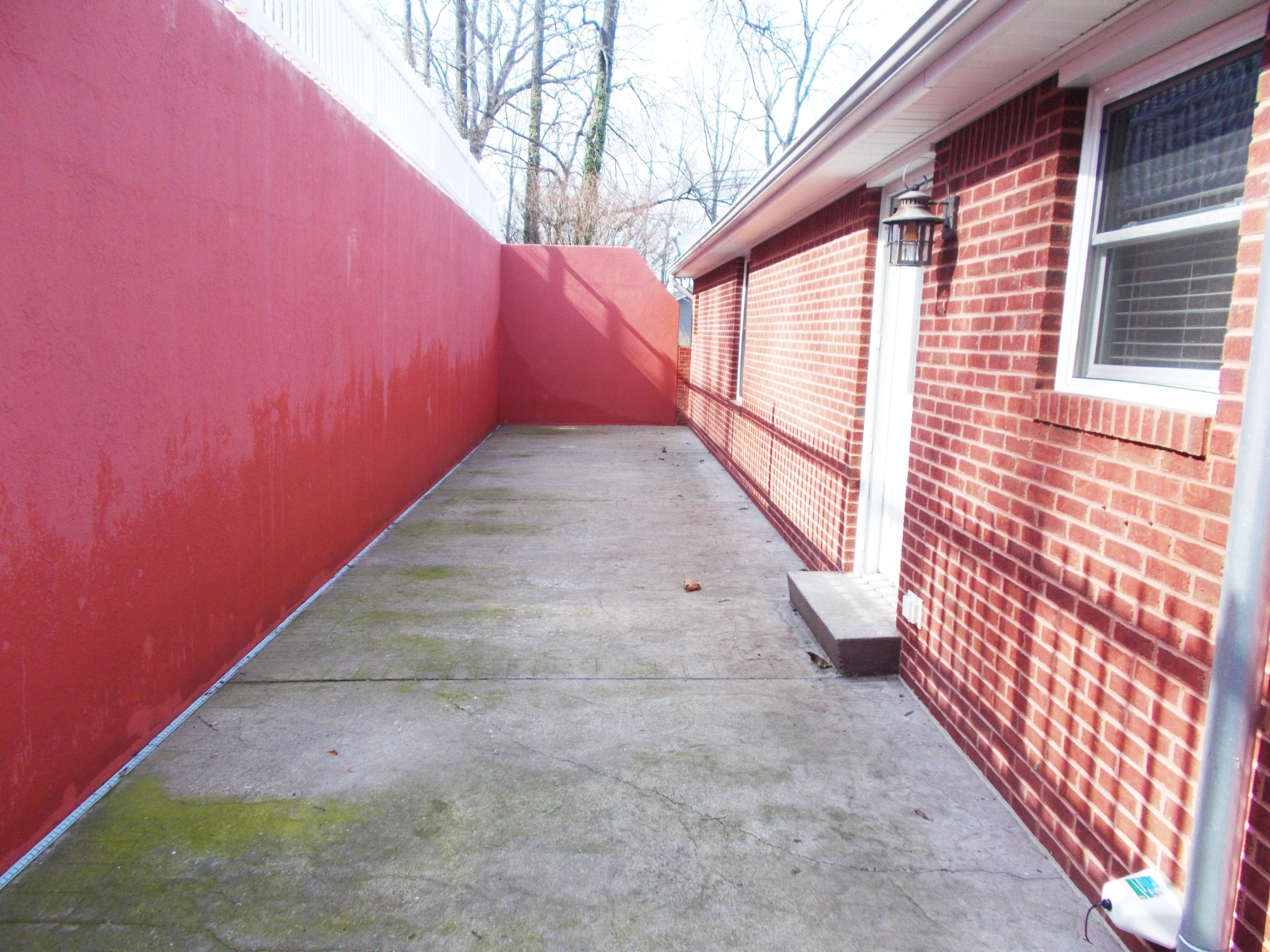 696 Stirling Rd Property Photo 43
