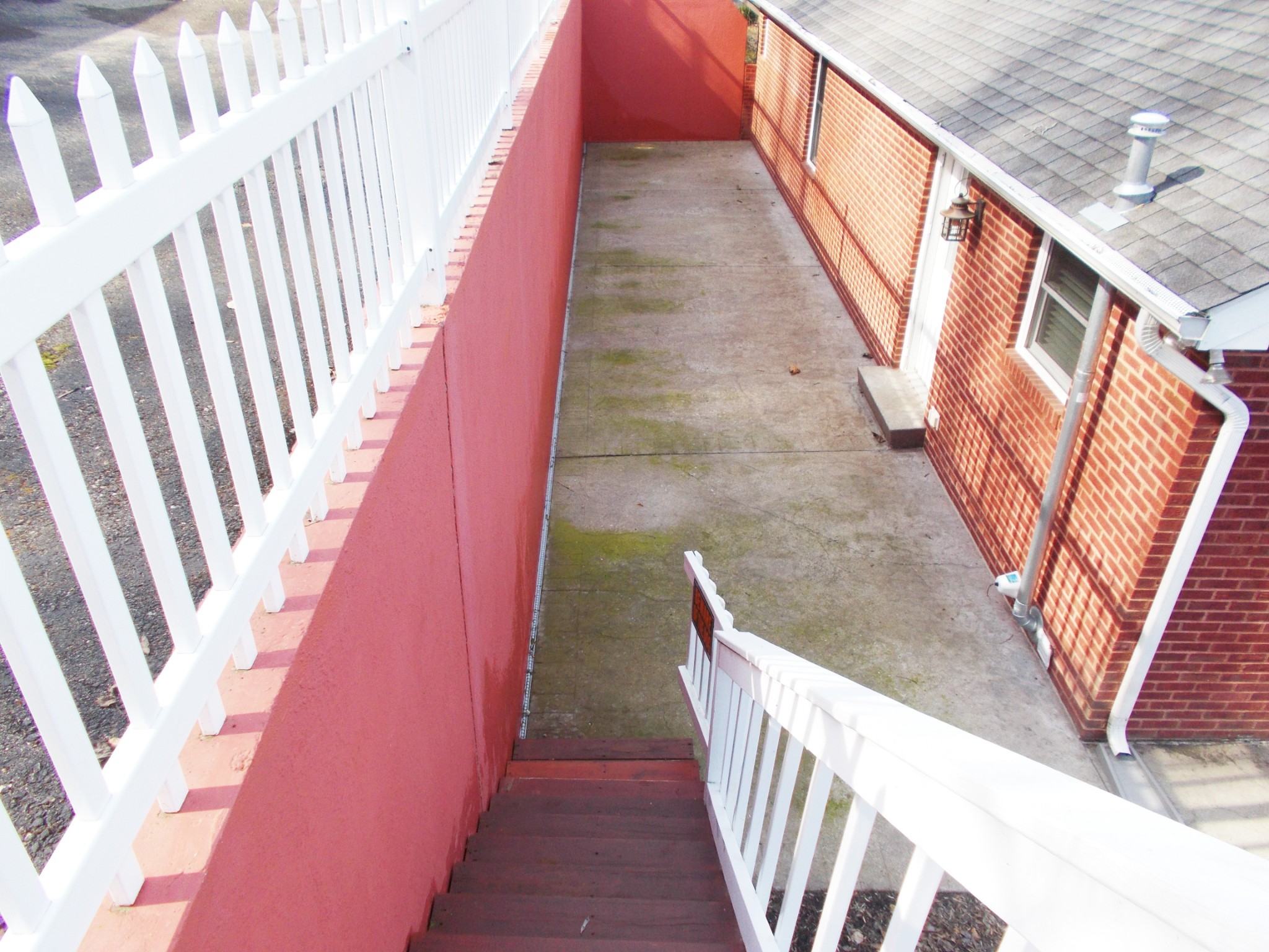 696 Stirling Rd Property Photo 48
