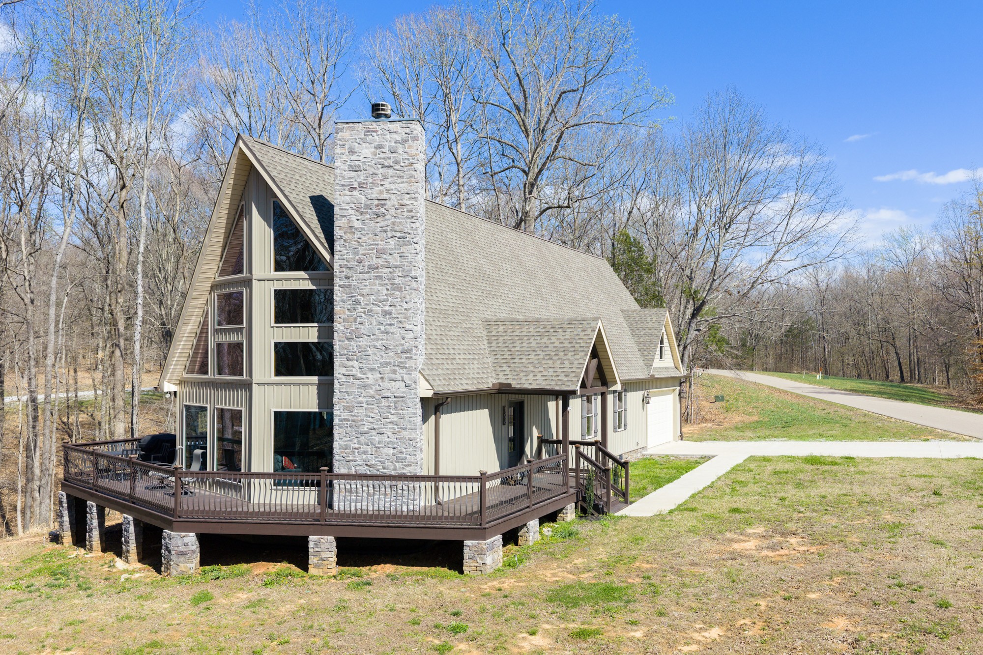 196 Sportsman Cv Property Photo 2