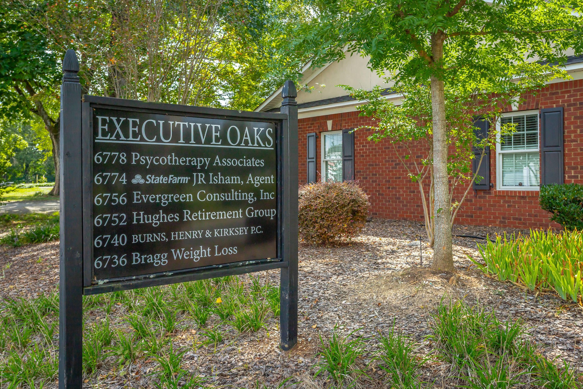 6752 Executive Oak Lane Property Photo 5
