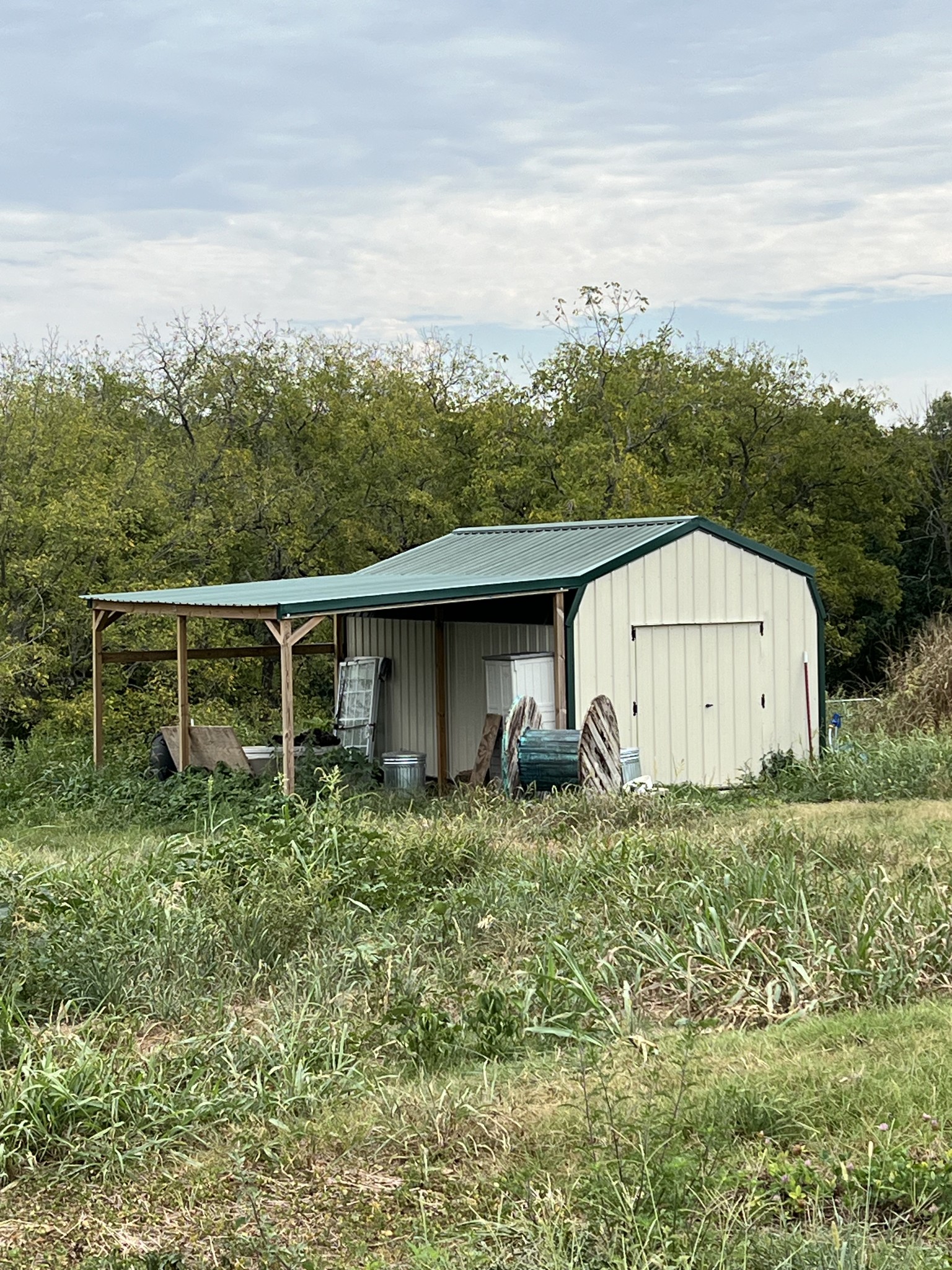 2021 Claude Fox Rd Property Photo 6