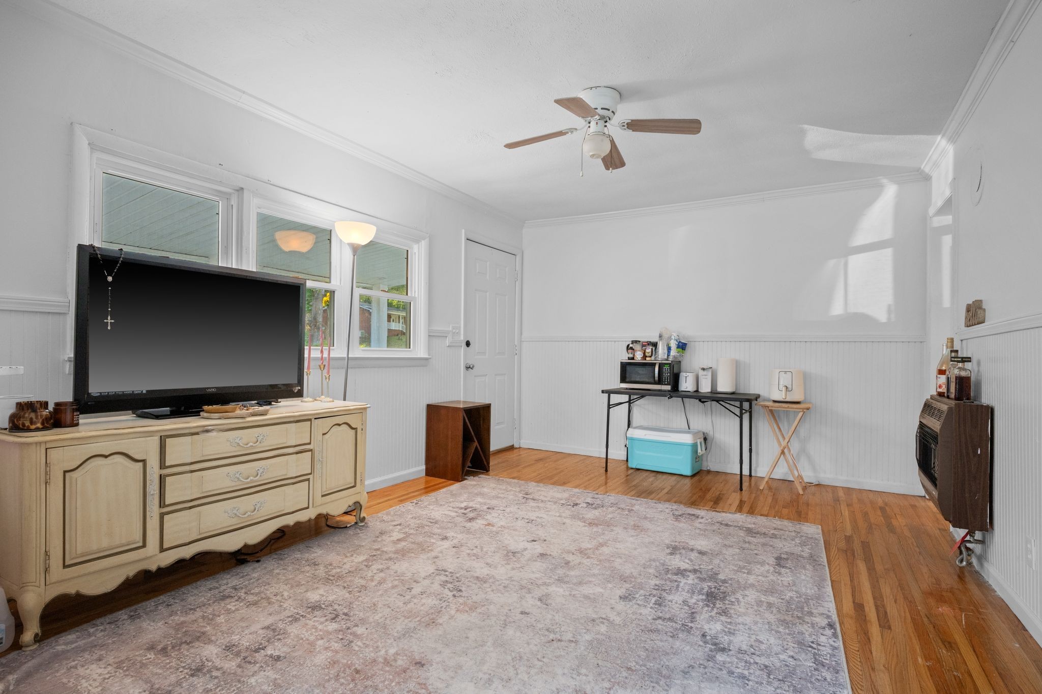 1155 Westfield Rd Property Photo 8