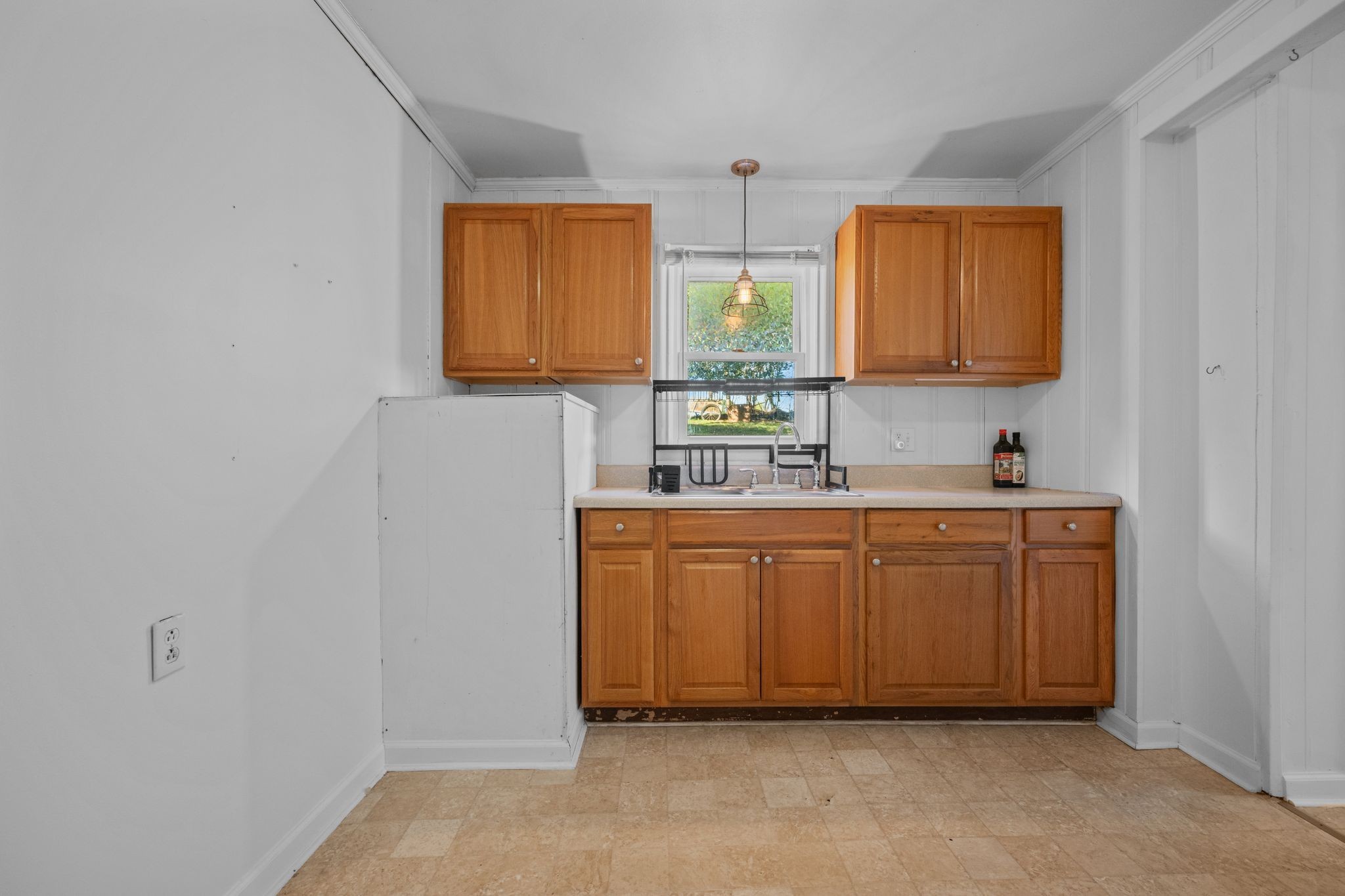 1155 Westfield Rd Property Photo 13