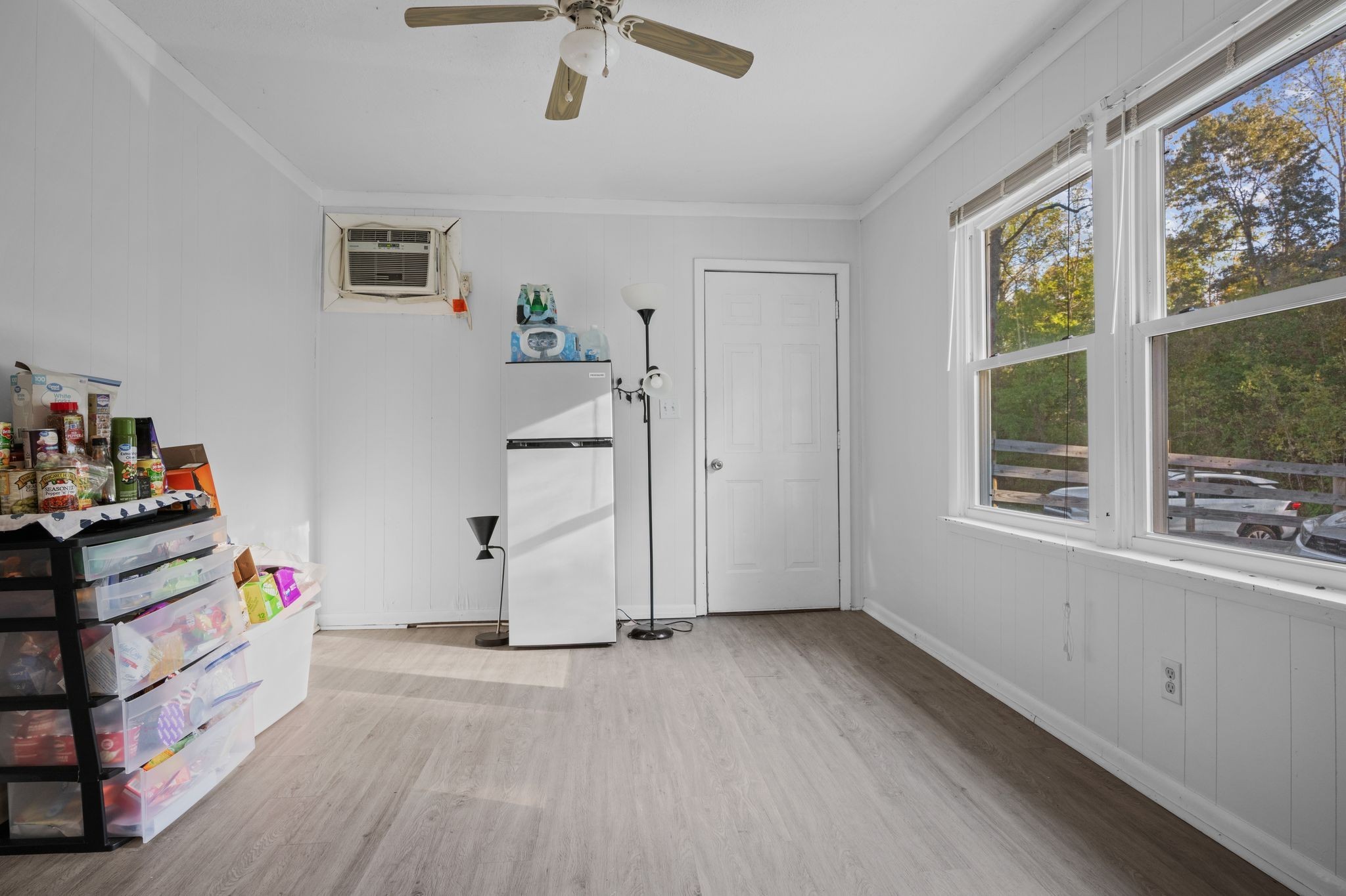1155 Westfield Rd Property Photo 16