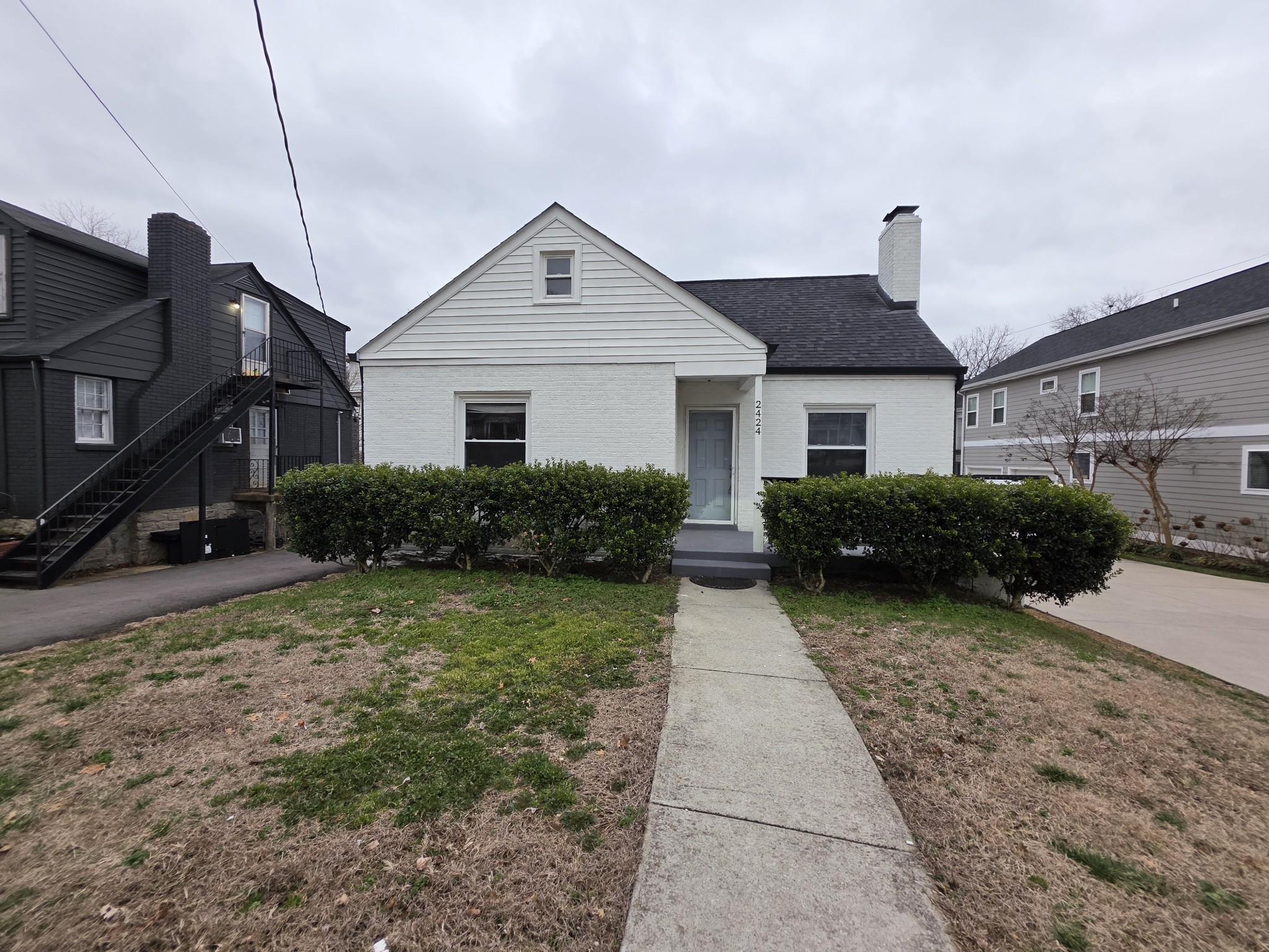 2424 Inga St Property Photo 1
