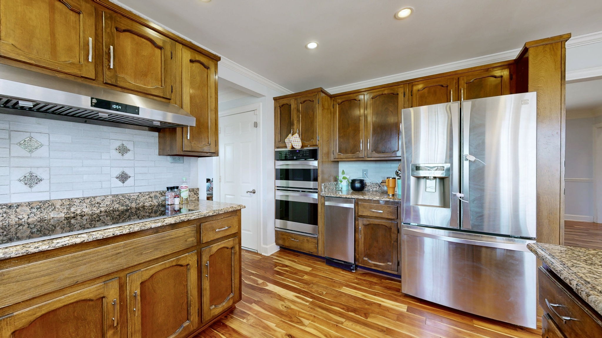 808 Shady Bluff Trl Property Photo 12