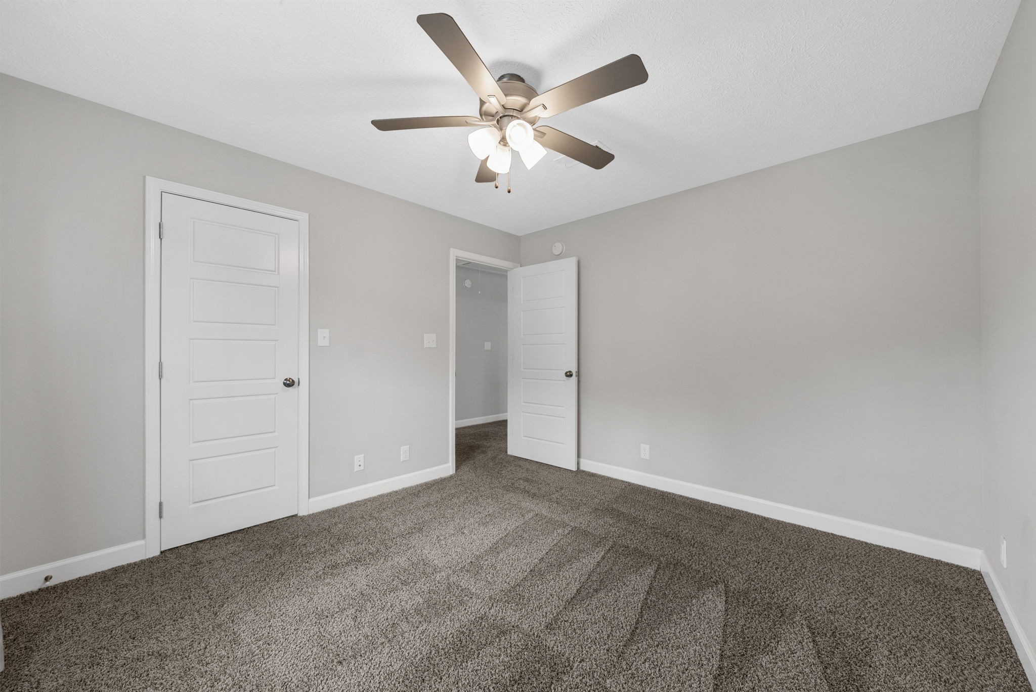 1025 Brightwood Ct Property Photo 31