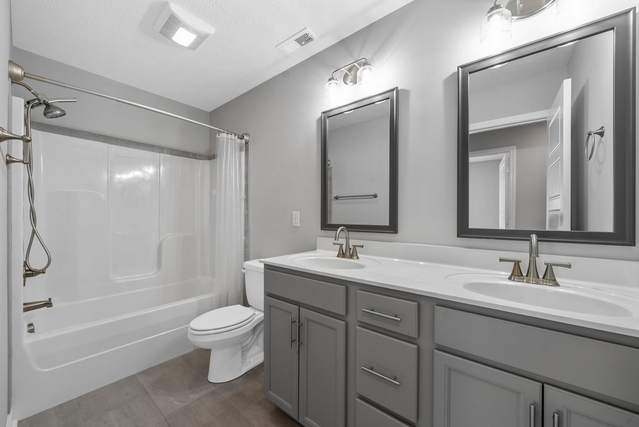 1025 Brightwood Ct Property Photo 33
