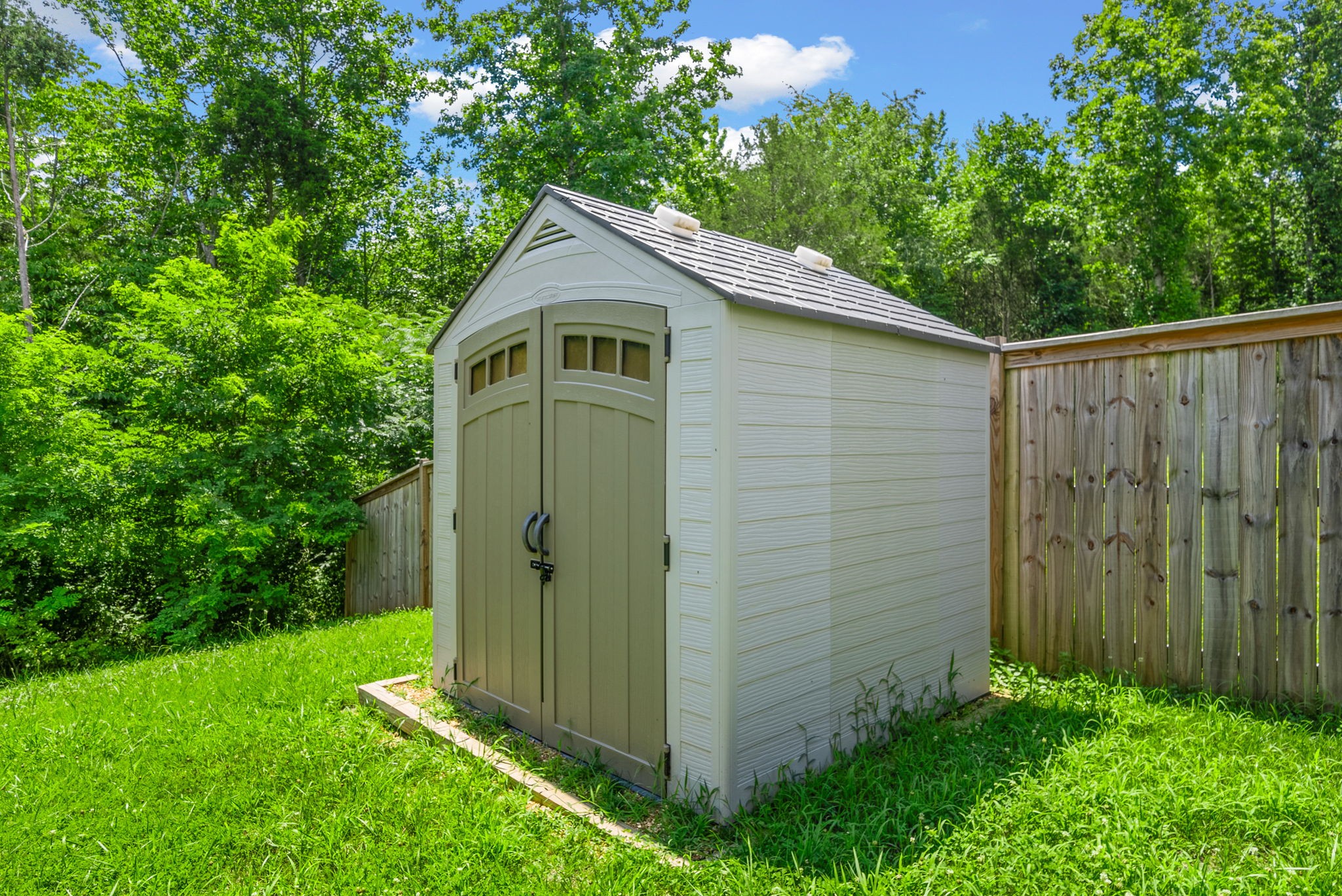 1025 Brightwood Ct Property Photo 36