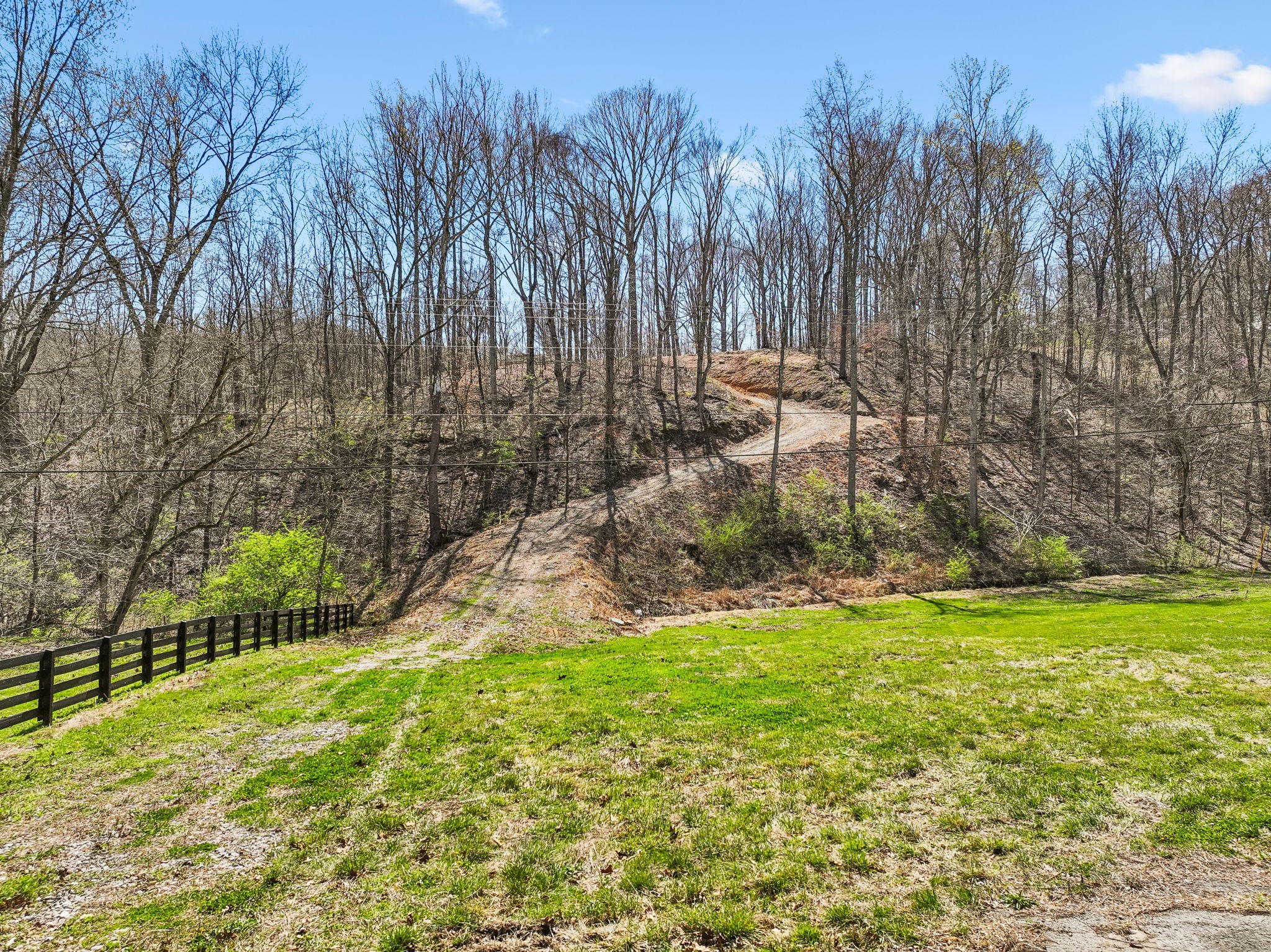 3819 Bear Creek Rd Property Photo 1
