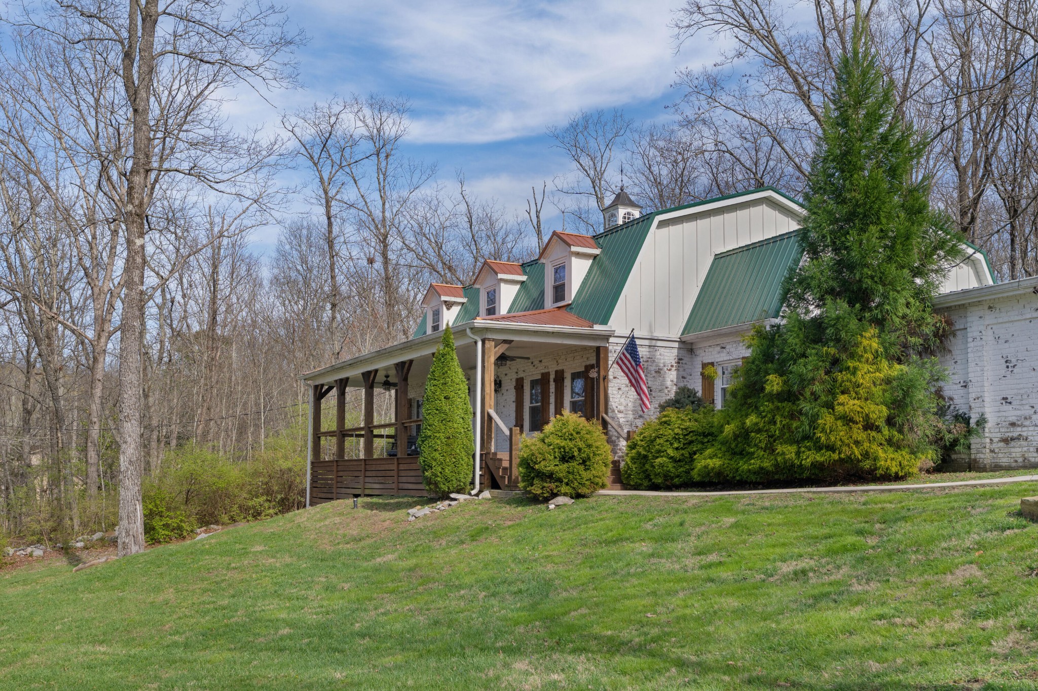 1022 River Bend Road Property Photo 6