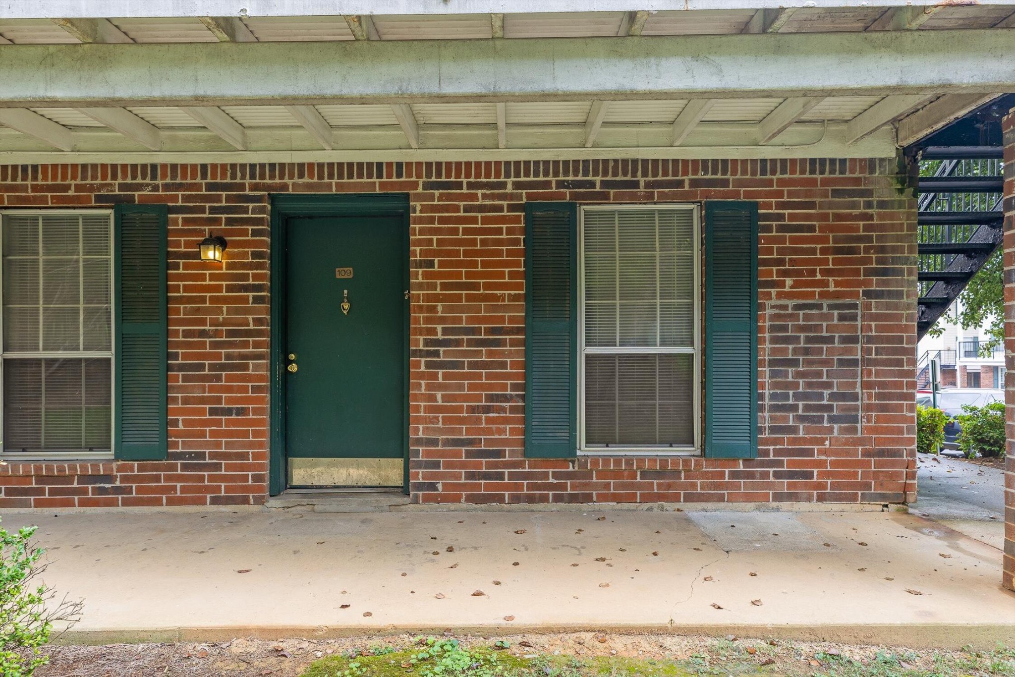 900 Mountain Creek Road Property Photo 1