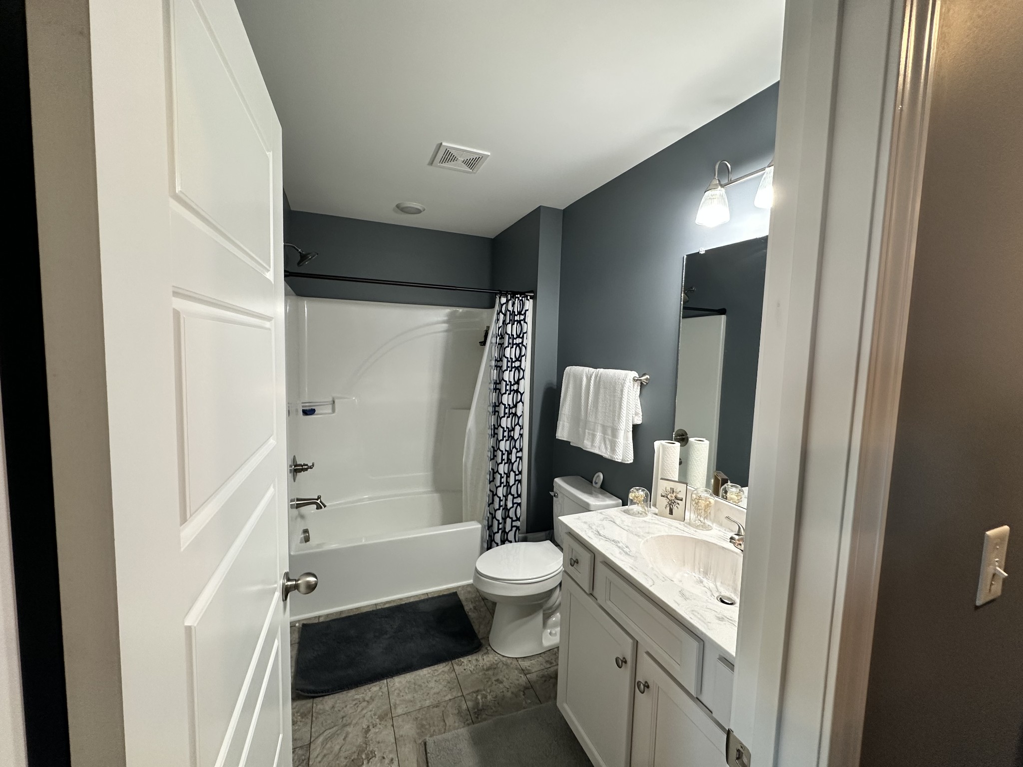 1016 Northside Dr Property Photo 36