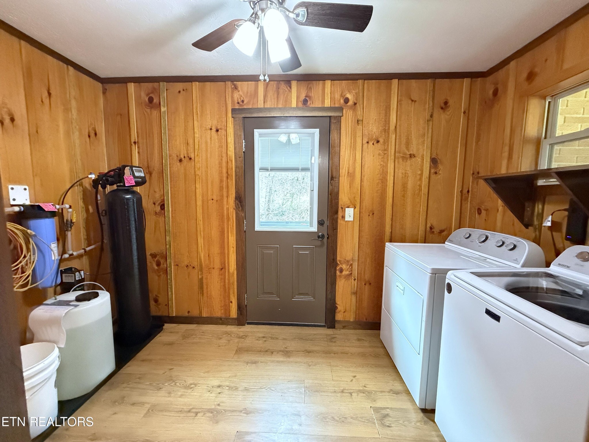 1059 Blue Mill Rd Property Photo 11