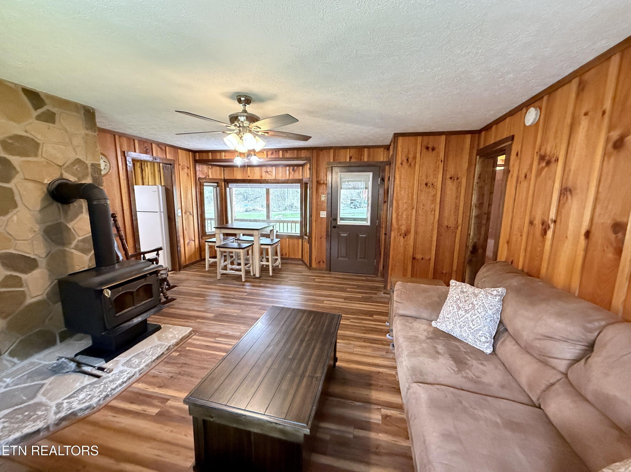 1059 Blue Mill Rd Property Photo 15