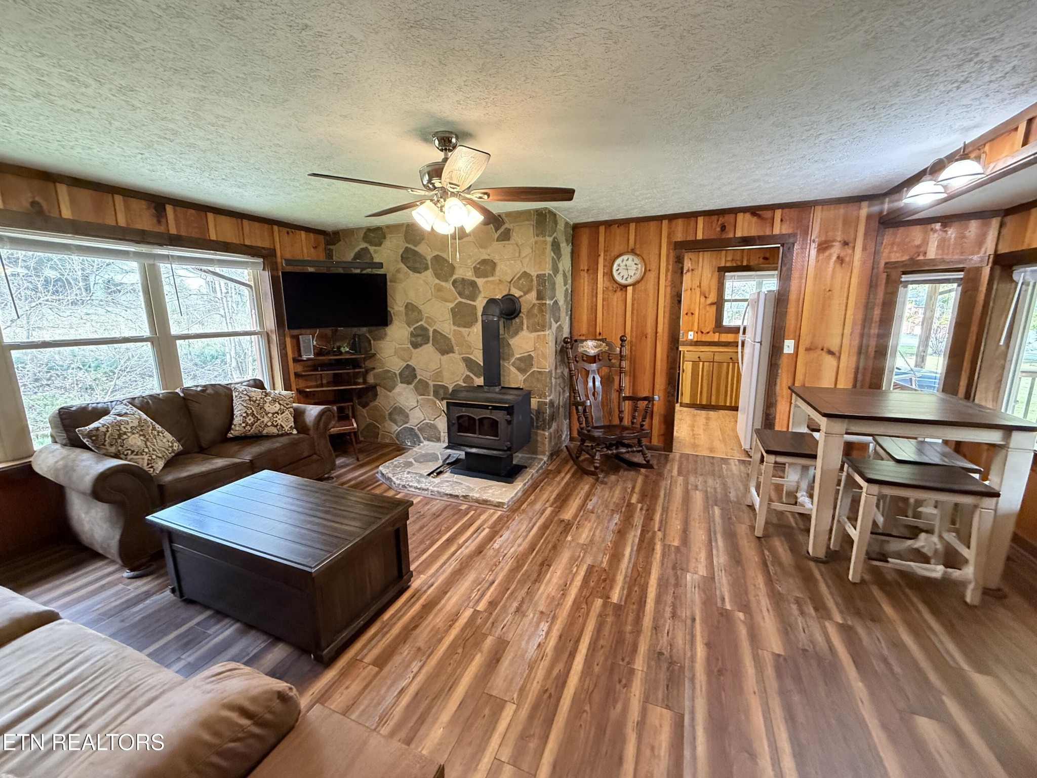 1059 Blue Mill Rd Property Photo 16