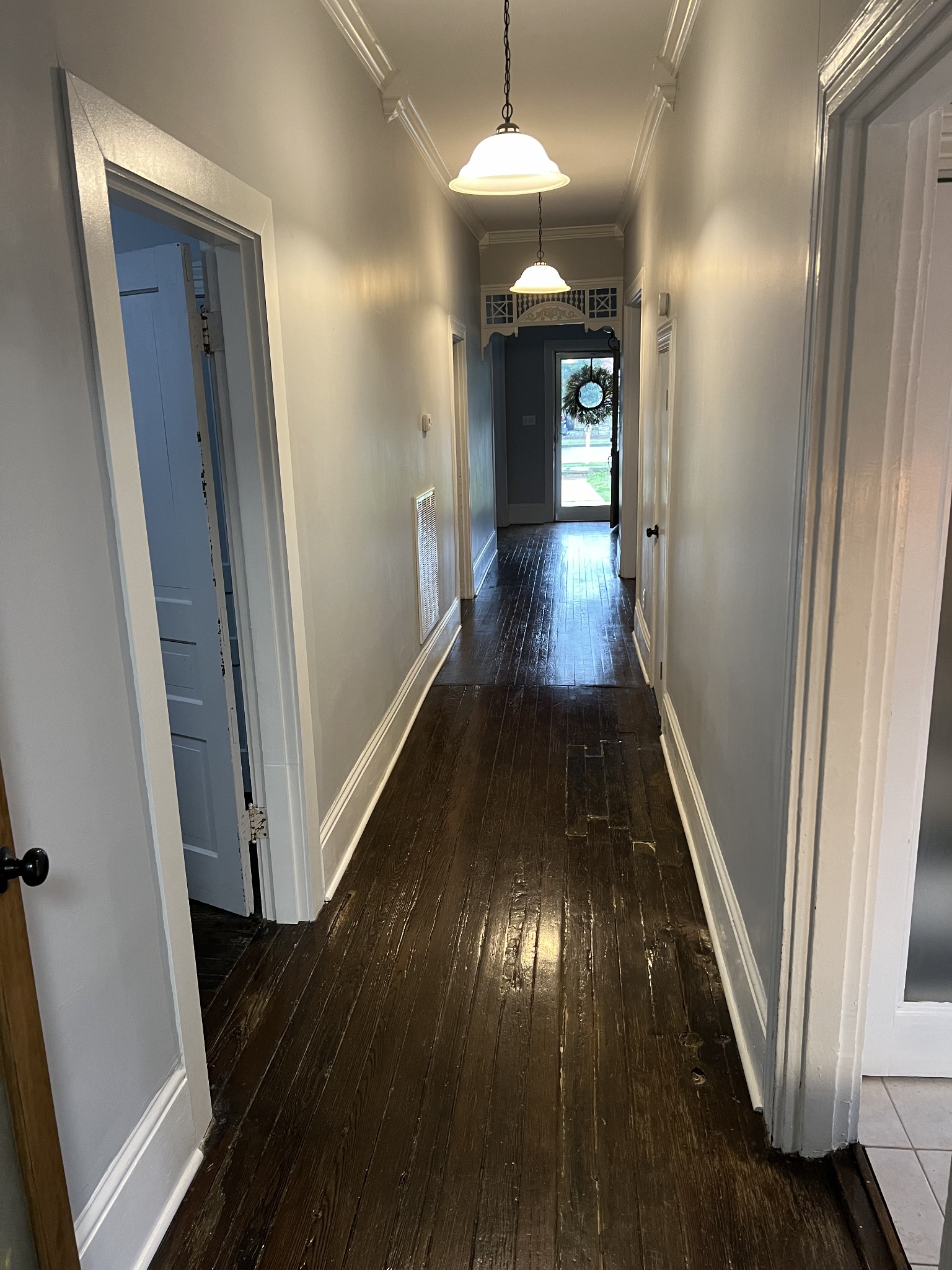 201 Pleasant St Property Photo 8