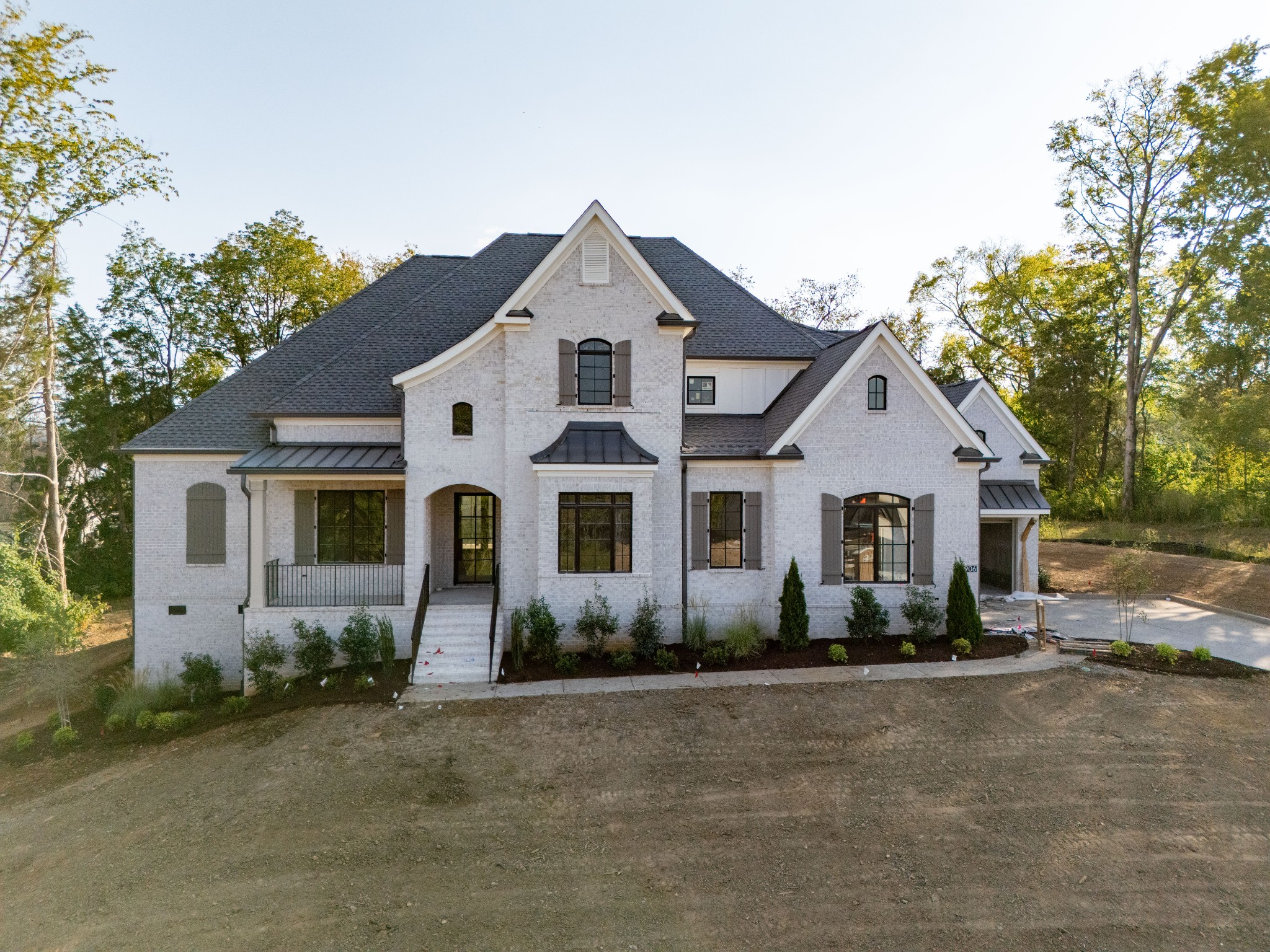 9906 Amarosa Court Property Photo 1