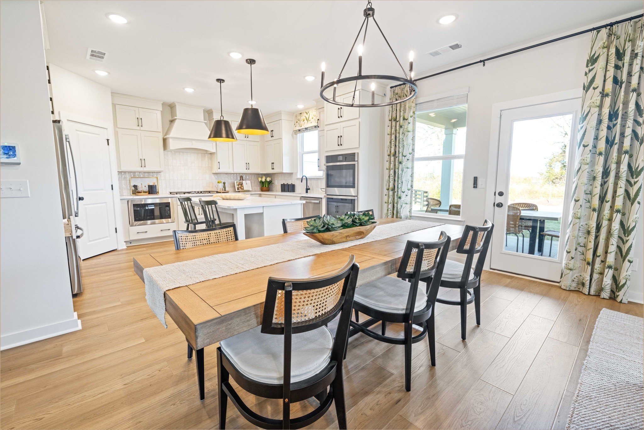 4166 Dream Beetle Loop Property Photo 14