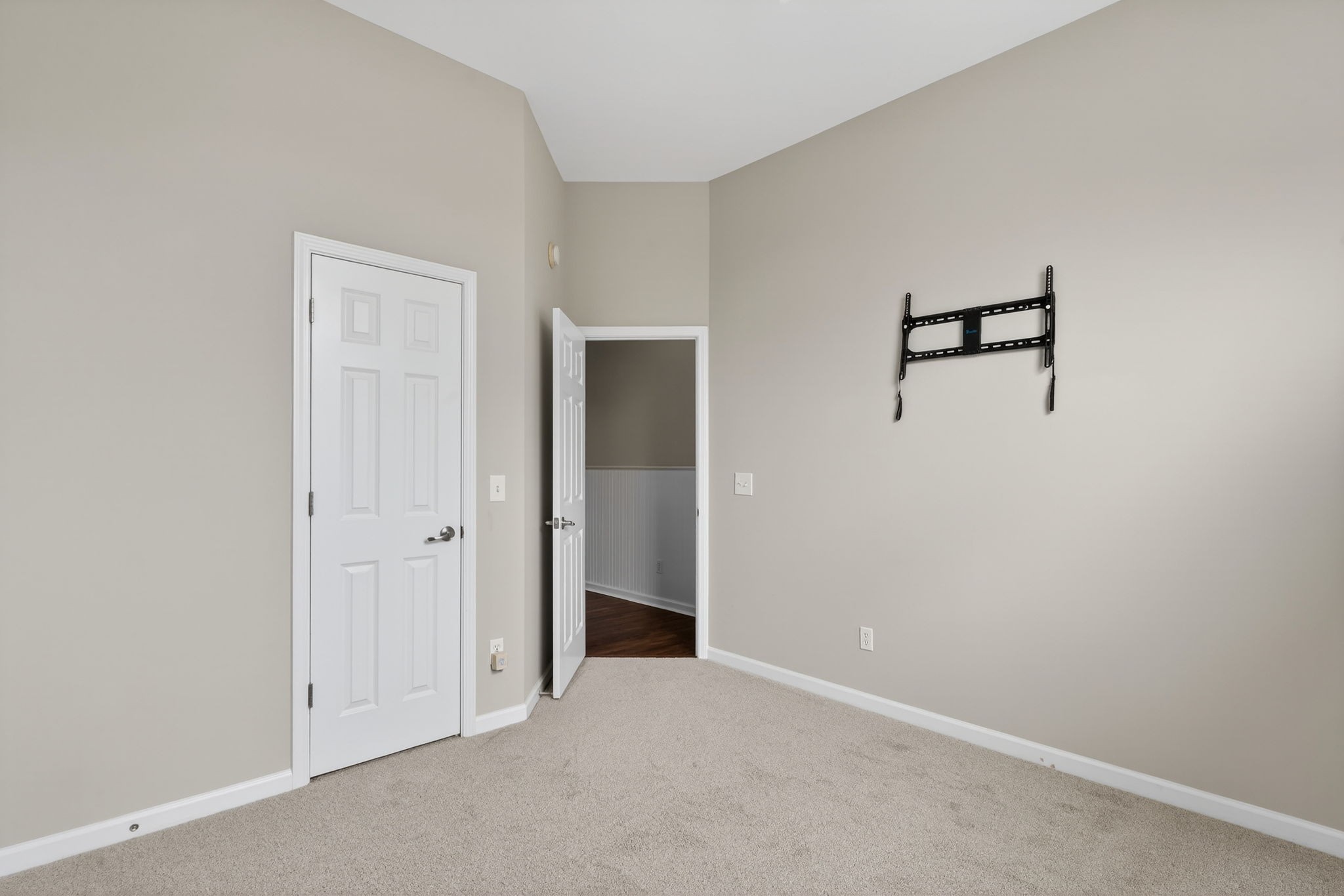 415 Foundry Cir Property Photo 17