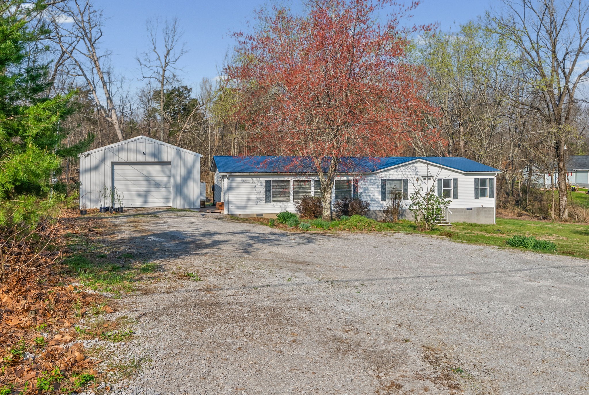 7301 Madisonville Rd Property Photo 1