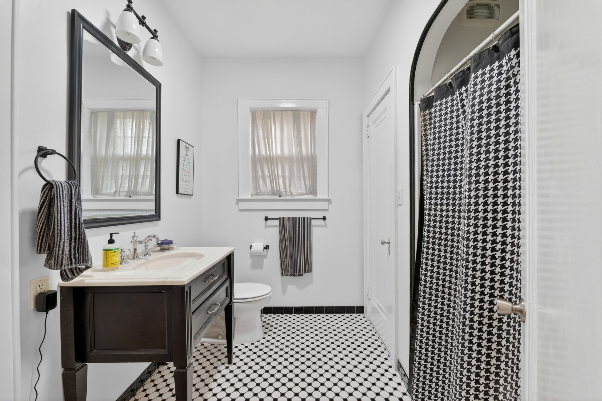 411 2nd Ave Property Photo 21