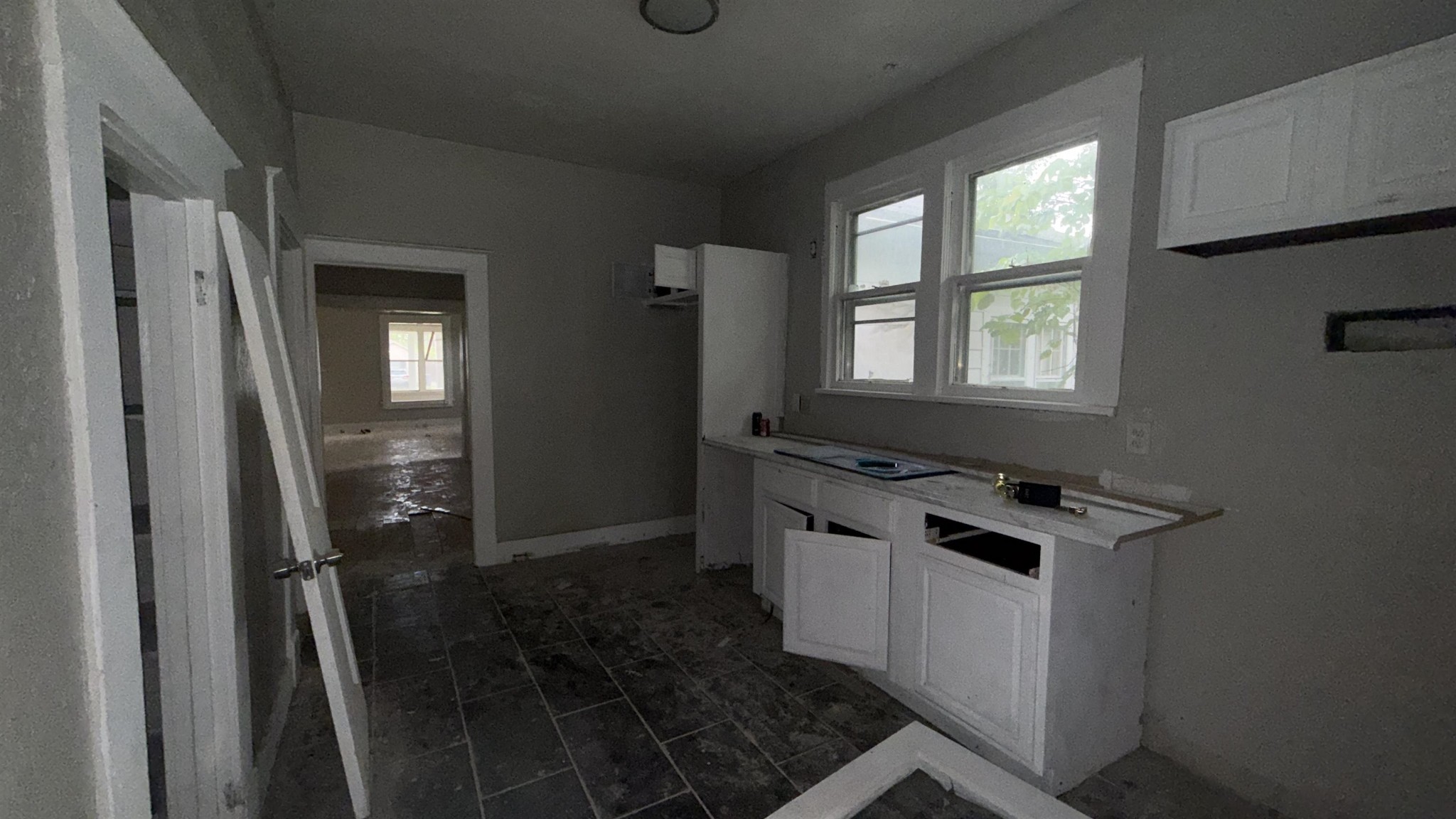1702 W Nettleton Ave Property Photo 9