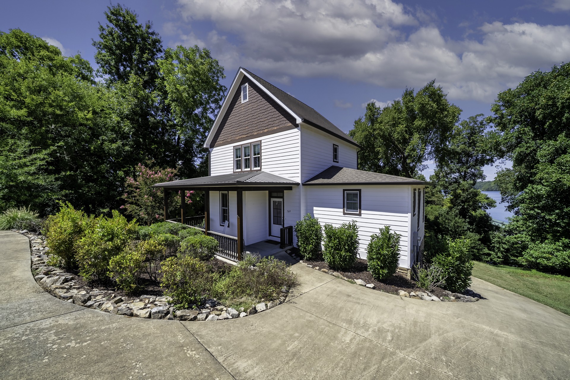 369 Fanning Bend Dr Property Photo 1