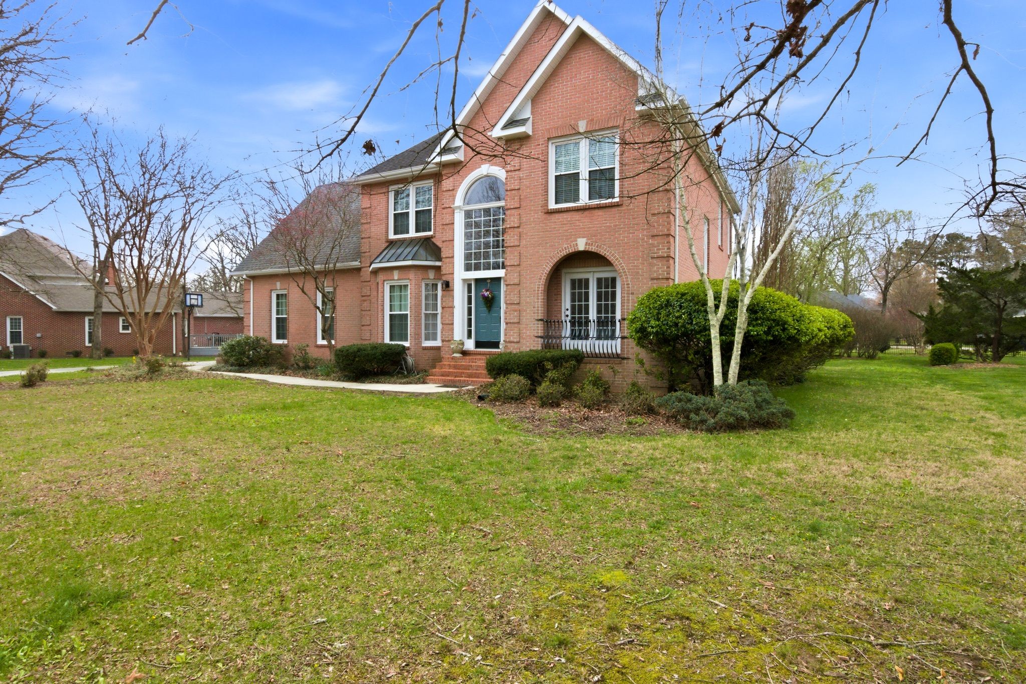 108 Albemarle Dr Property Photo 1