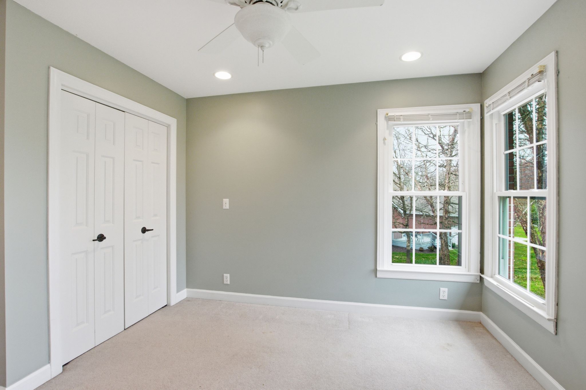 108 Albemarle Dr Property Photo 27