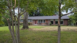 1215 Meadow Rd Property Photo 1