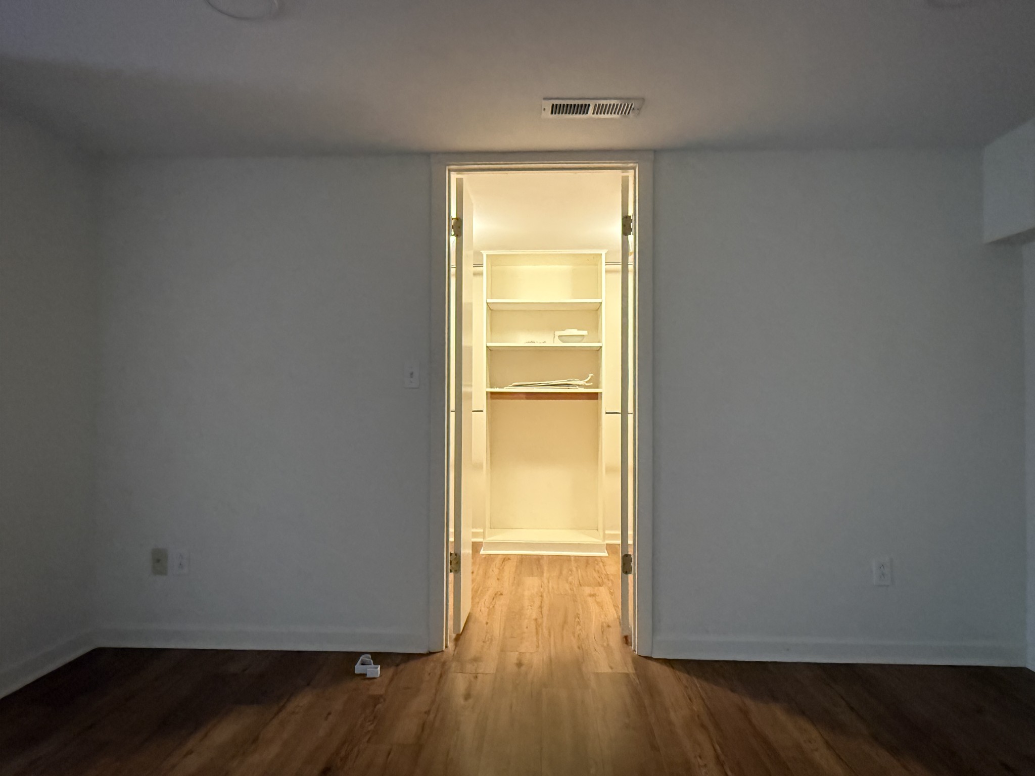 111 Bobby Dr Property Photo 17
