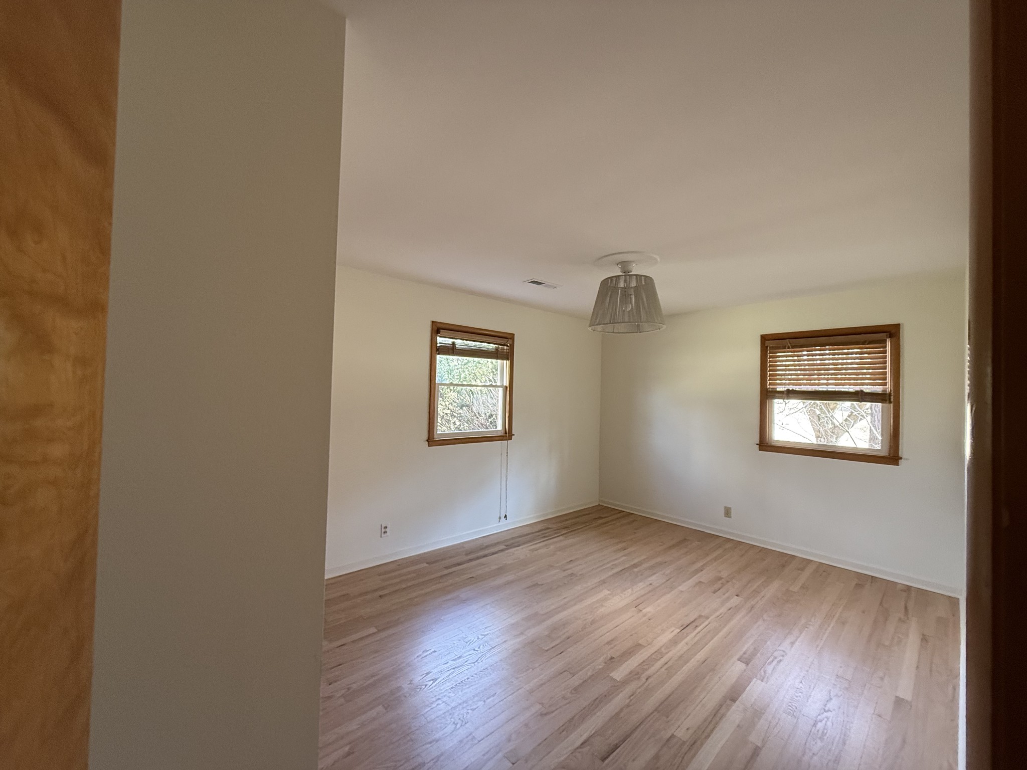 111 Bobby Dr Property Photo 28