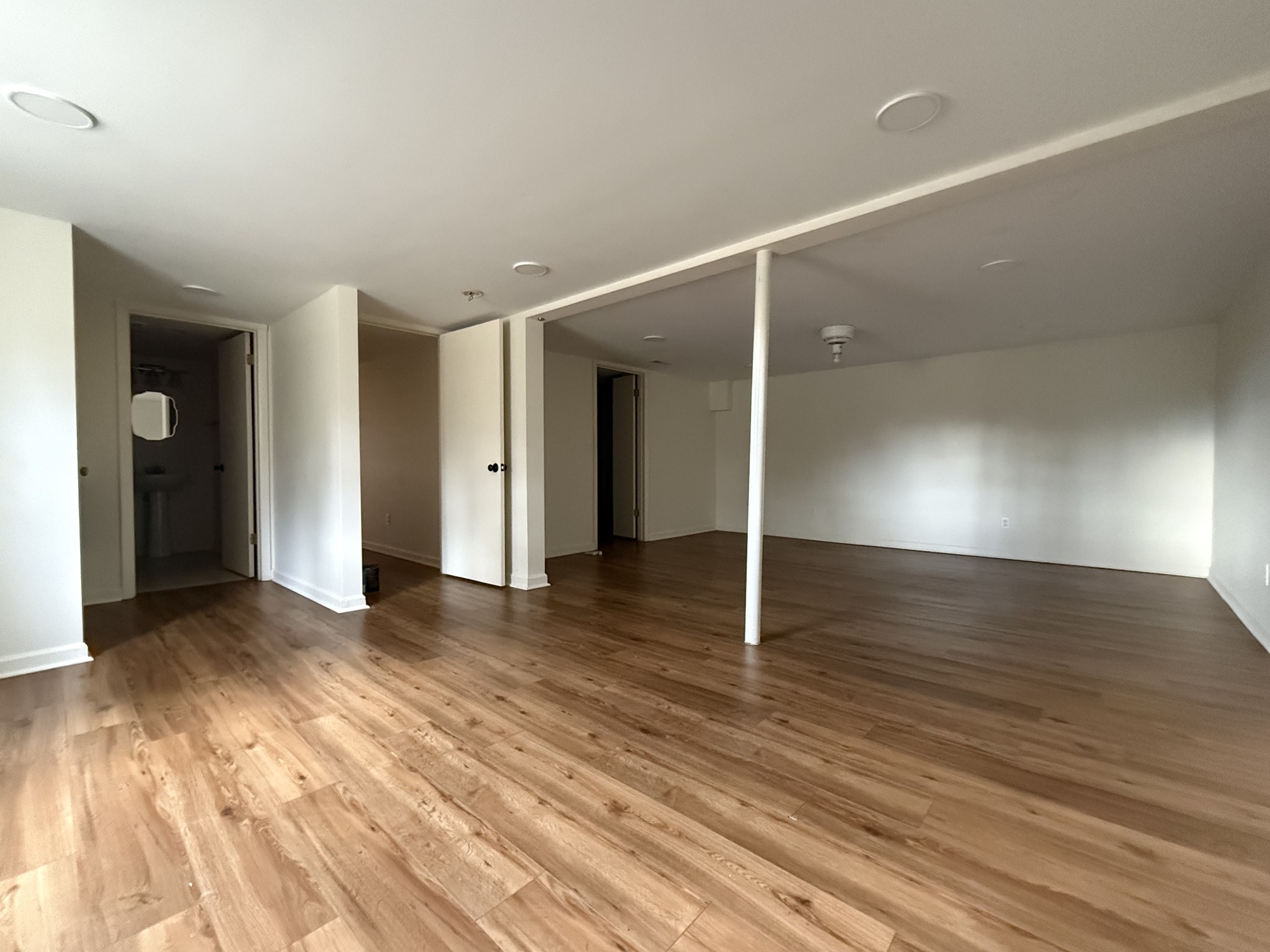 111 Bobby Dr Property Photo 38