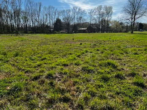 109 Neal St Property Photo 7