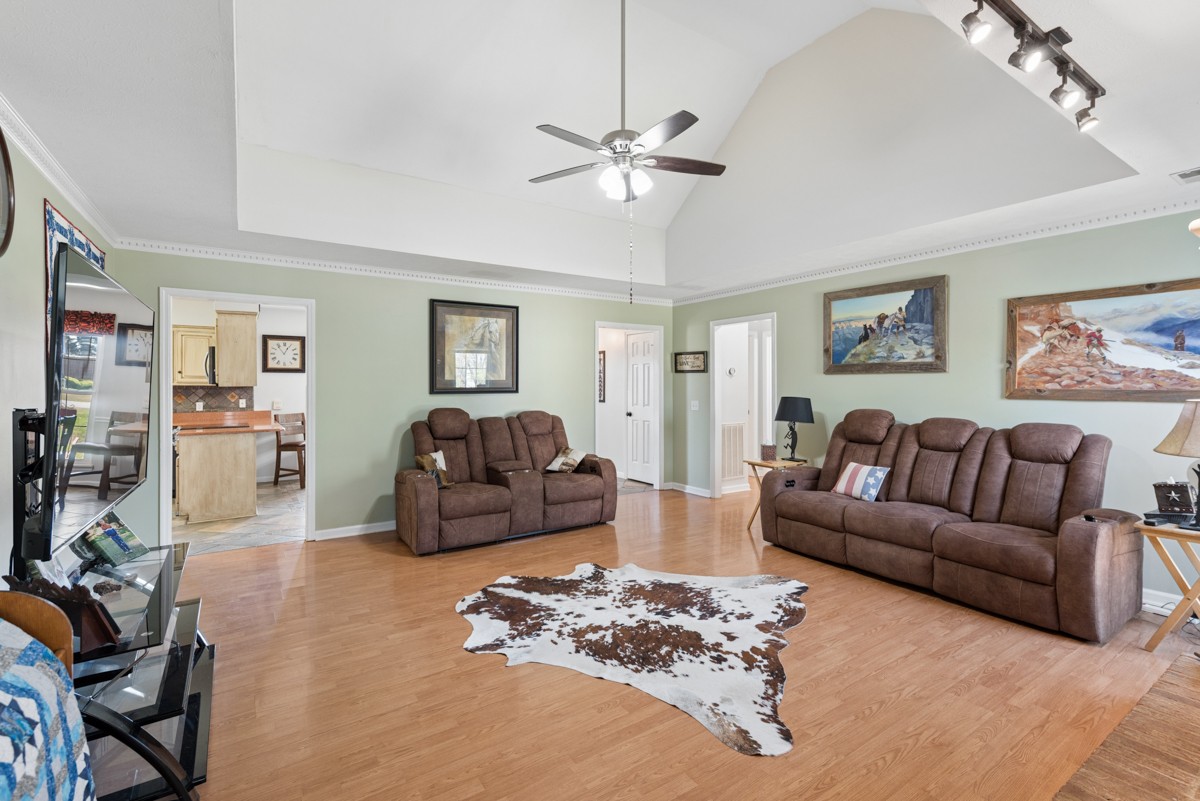 503 Cedar Brook Dr Property Photo 11