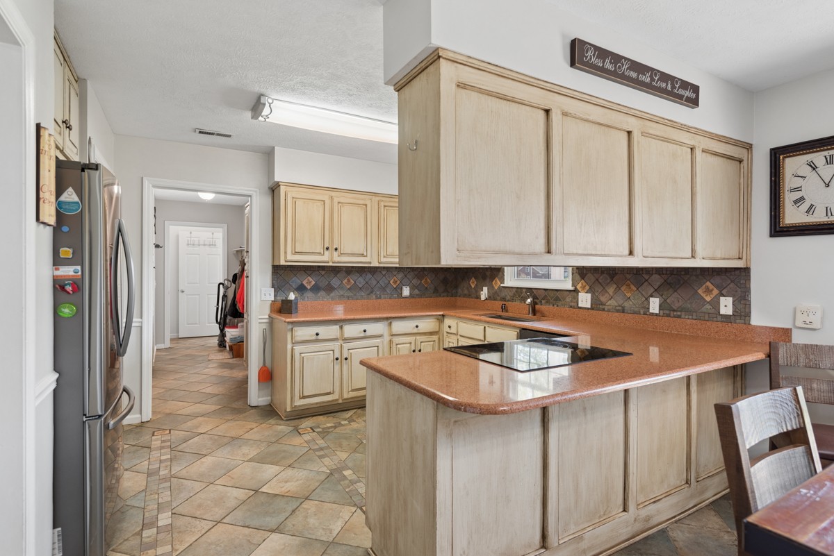 503 Cedar Brook Dr Property Photo 13