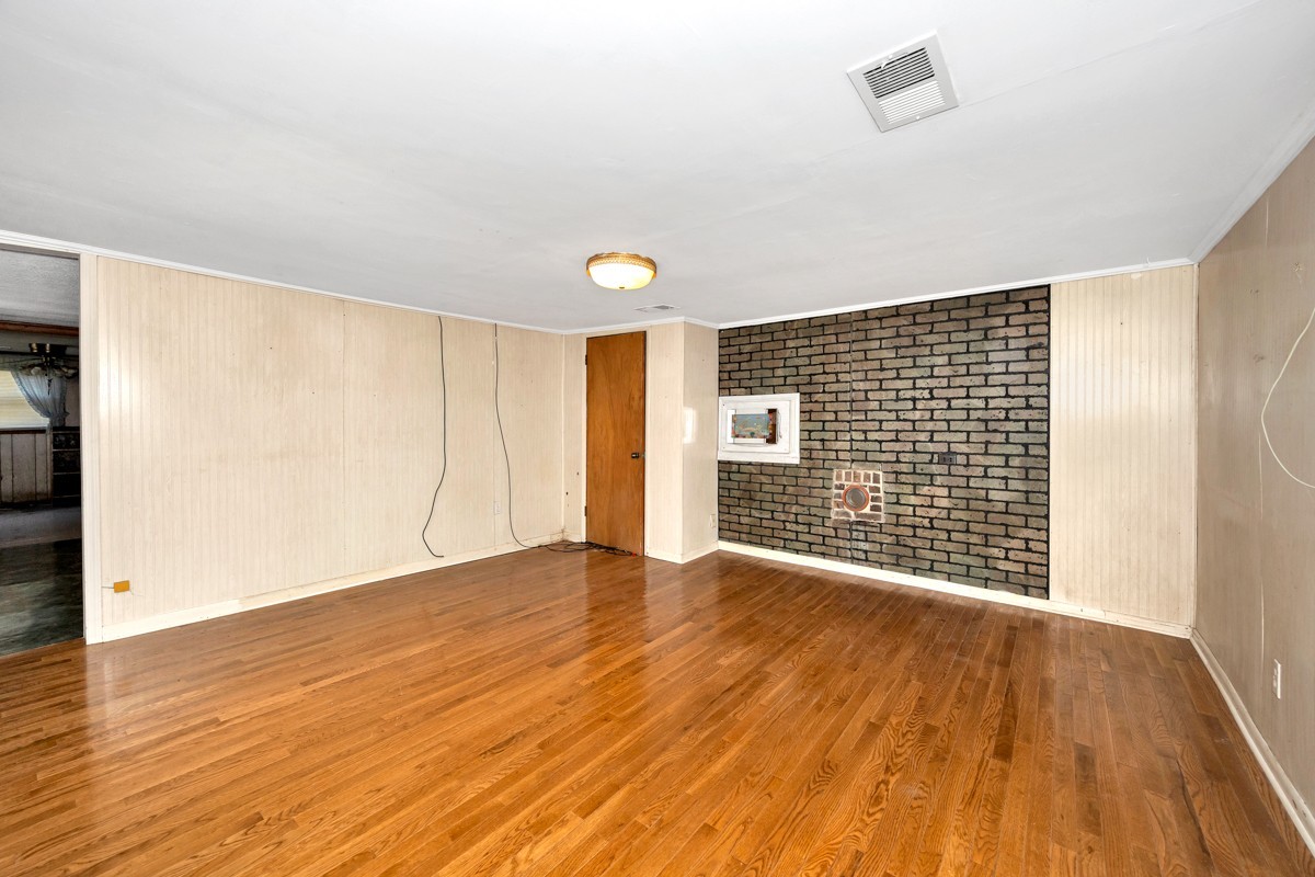1121 Rolin Hollow Rd Property Photo 23